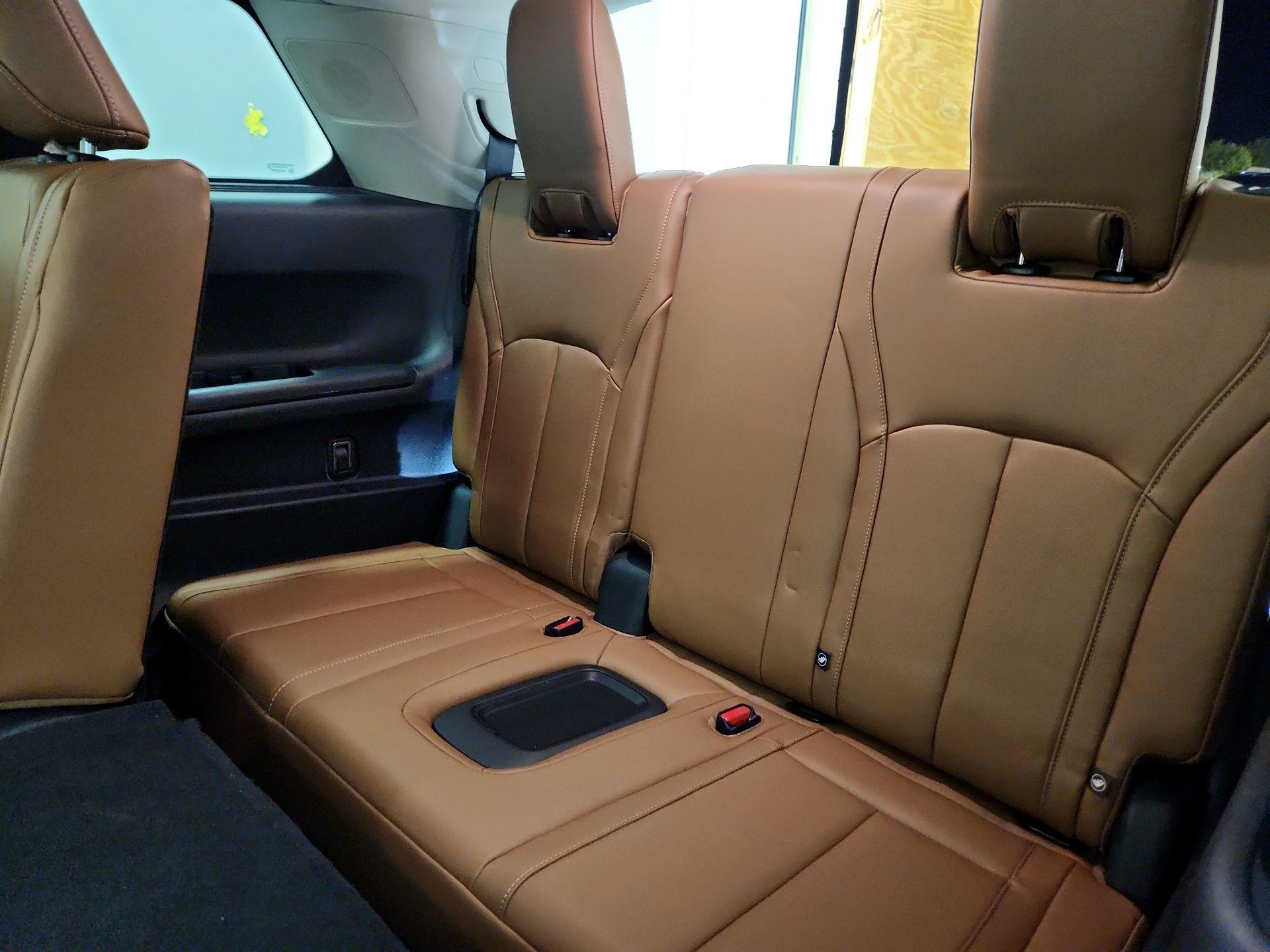 Thumbnail: 2023 INFINITI QX60 - 19