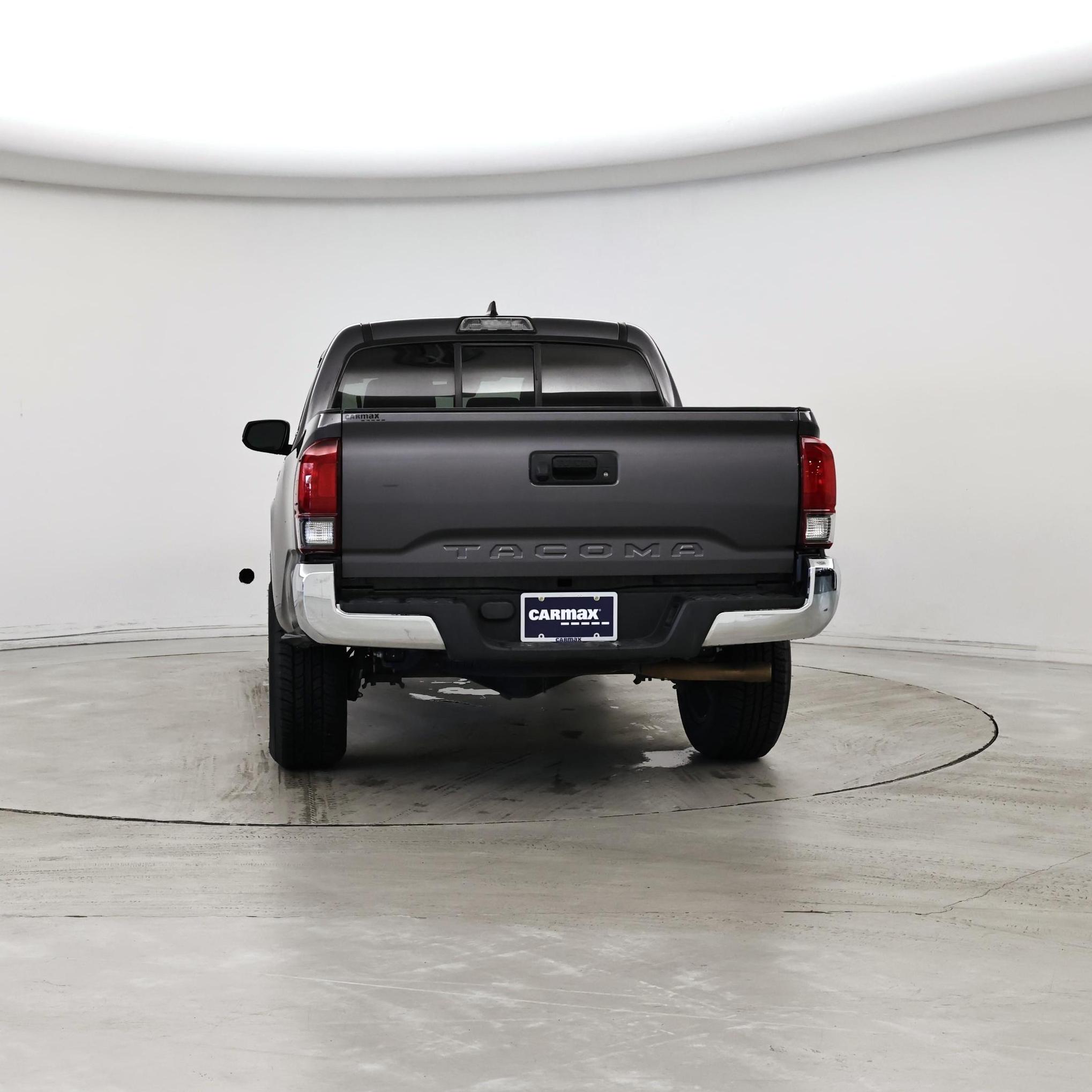 Thumbnail: 2019 Toyota Tacoma - 6