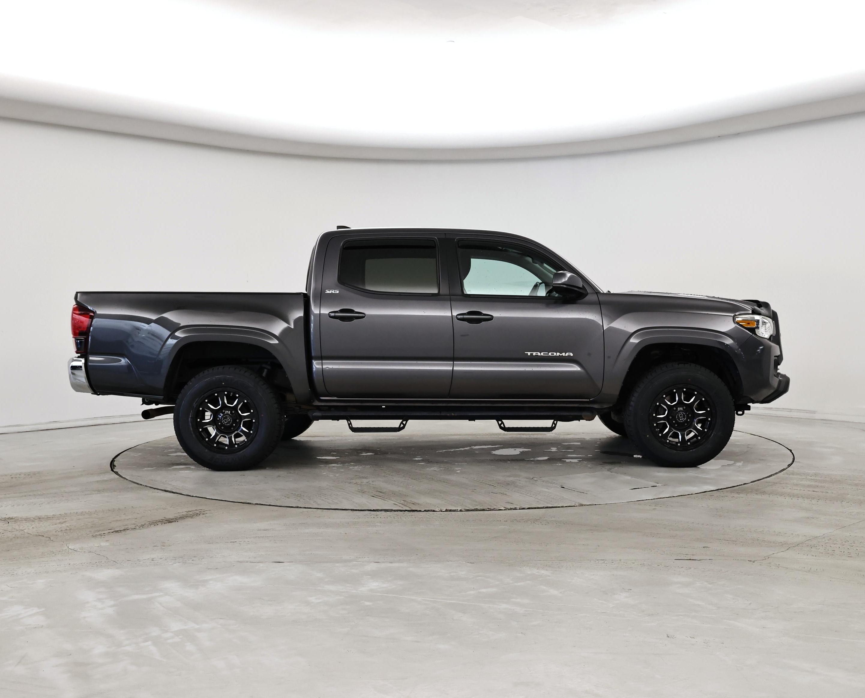 Thumbnail: 2019 Toyota Tacoma - 7