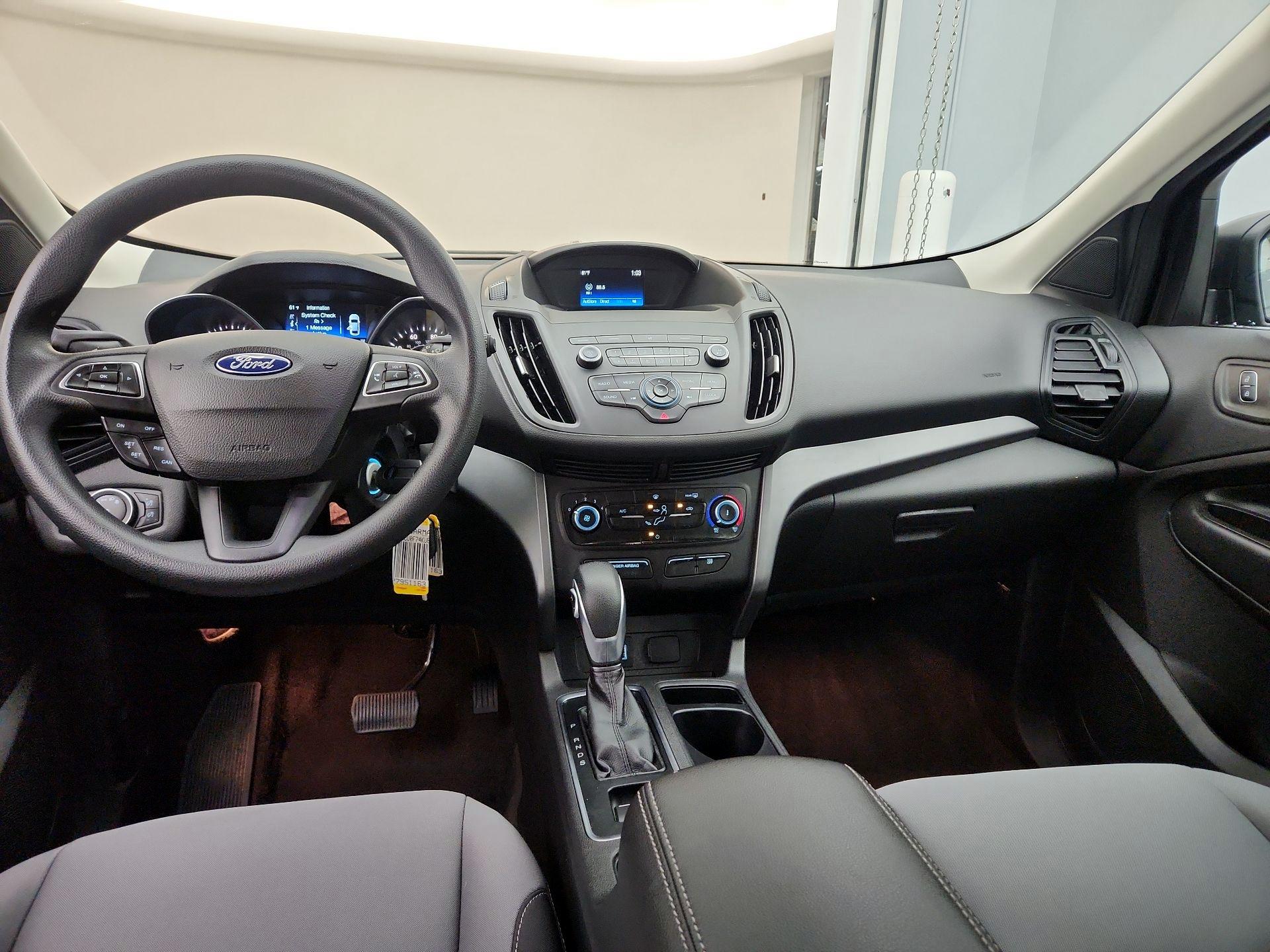 Thumbnail: 2019 Ford Escape - 9