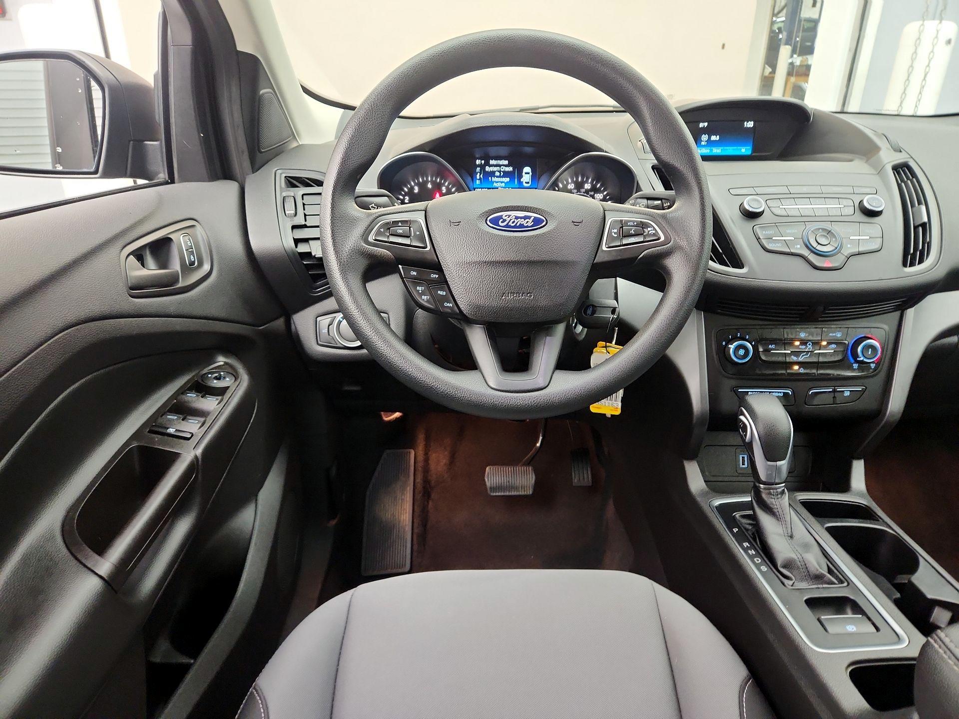 Thumbnail: 2019 Ford Escape - 10