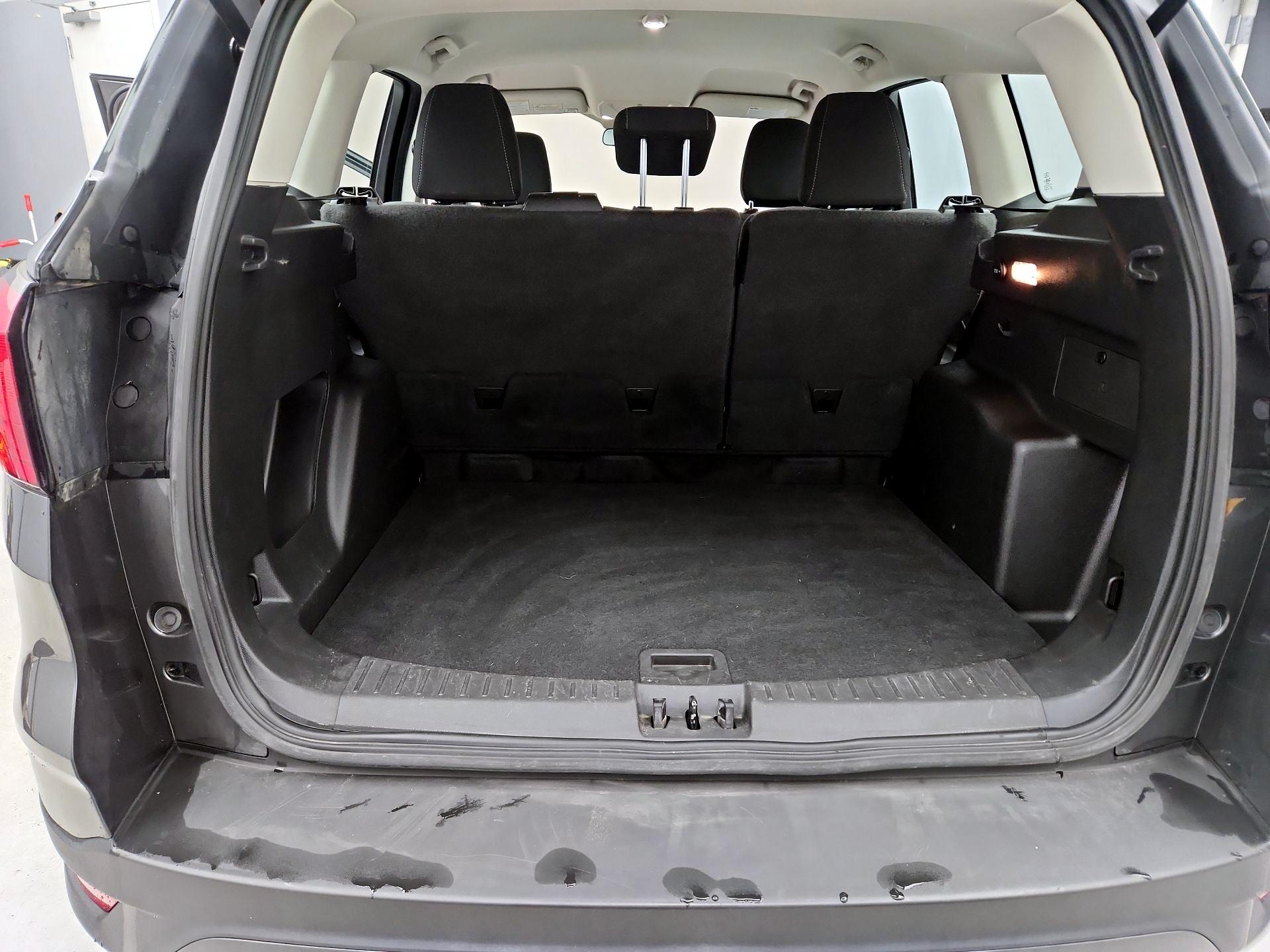 Thumbnail: 2019 Ford Escape - 20