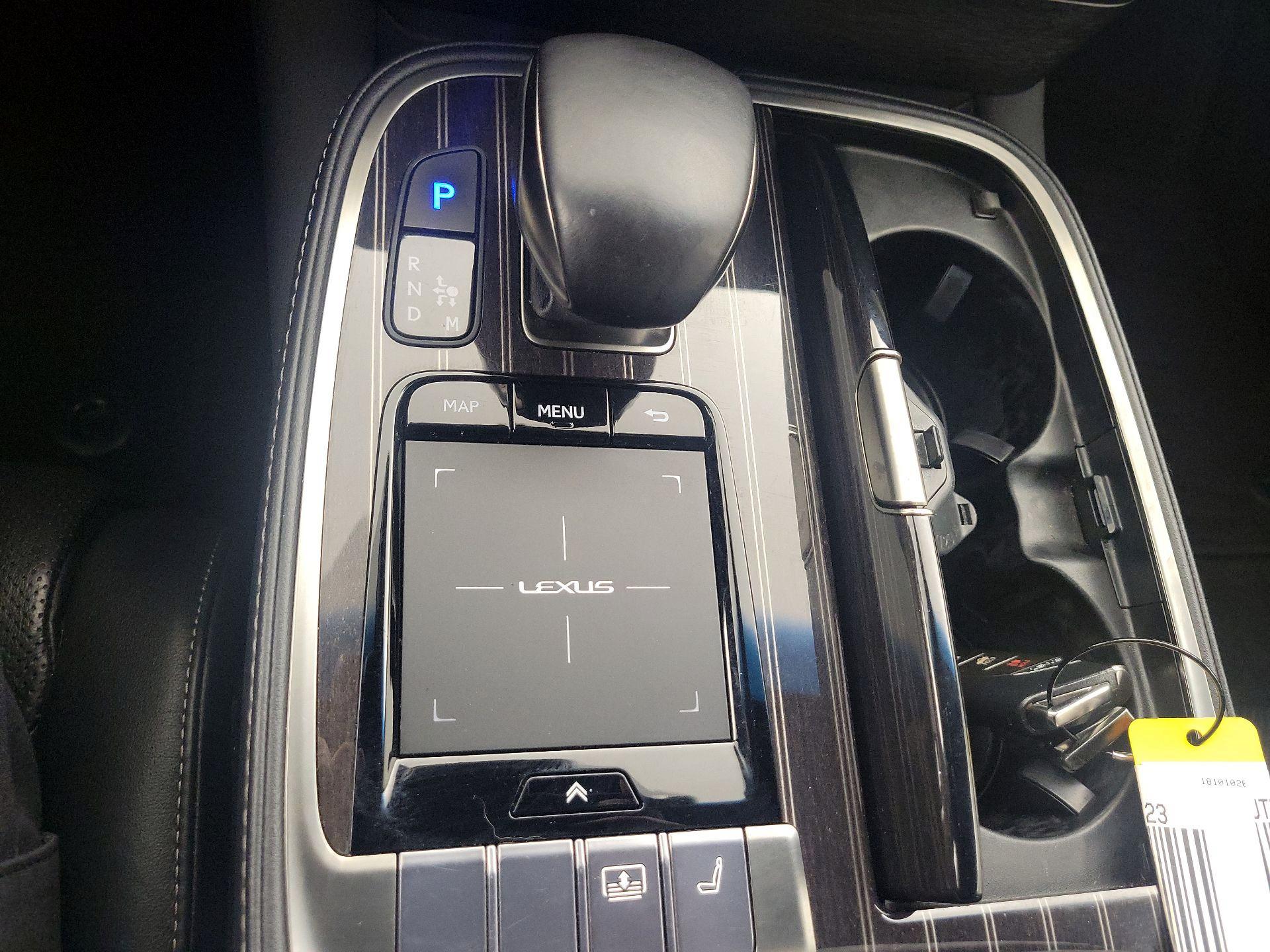 Thumbnail: 2019 Lexus LS - 18