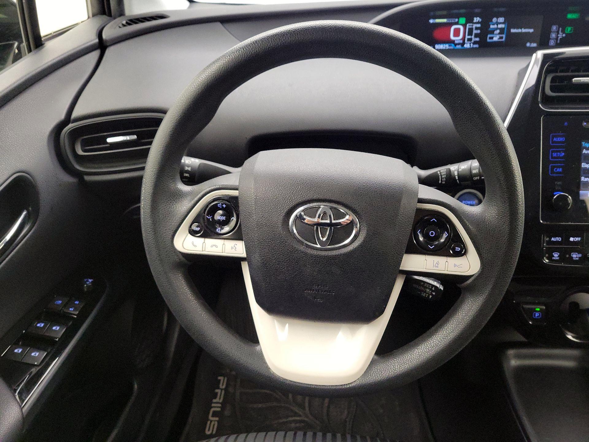 Thumbnail: 2018 Toyota Prius - 10