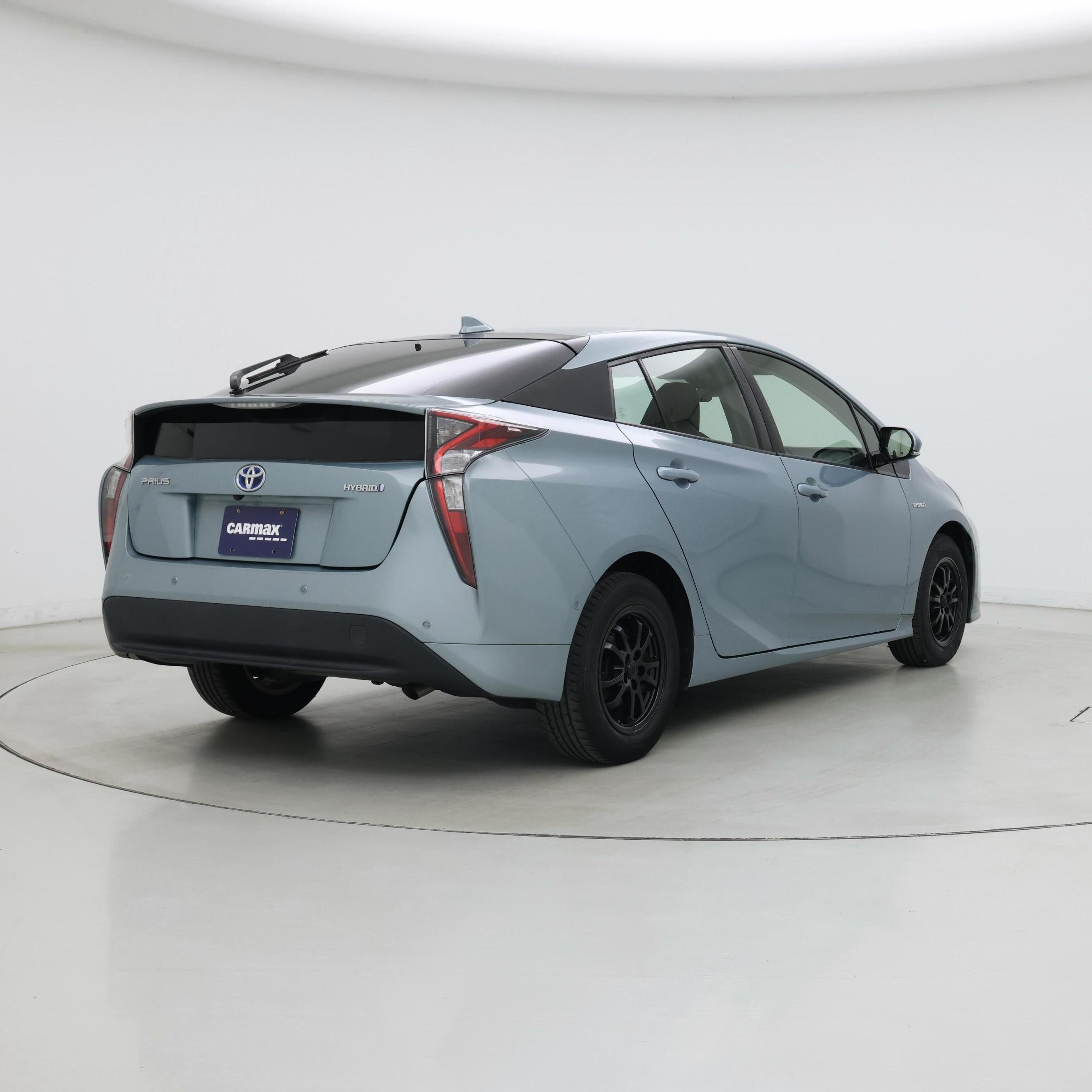 Thumbnail: 2018 Toyota Prius - 8