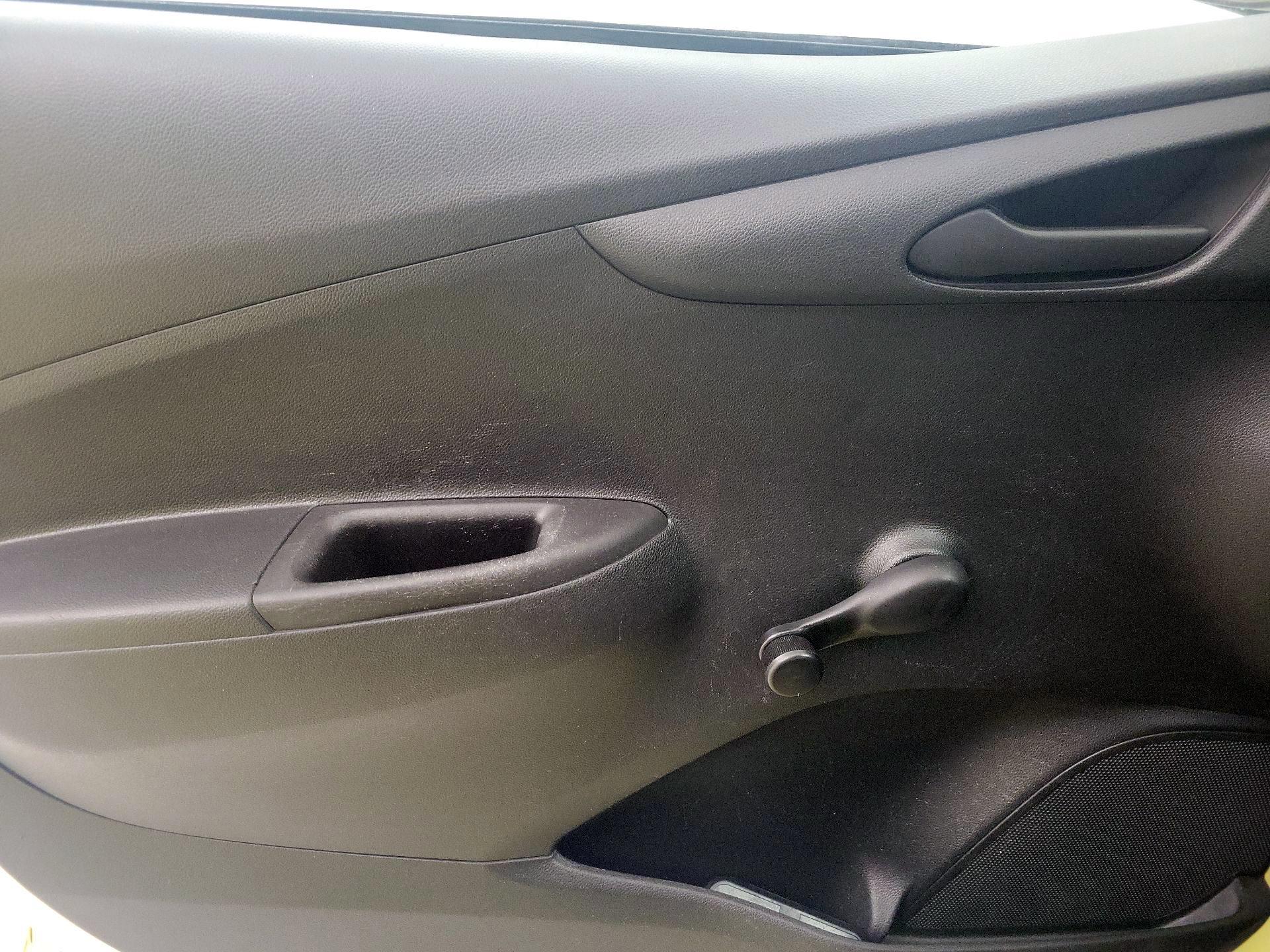 Thumbnail: 2017 Chevrolet Spark - 12