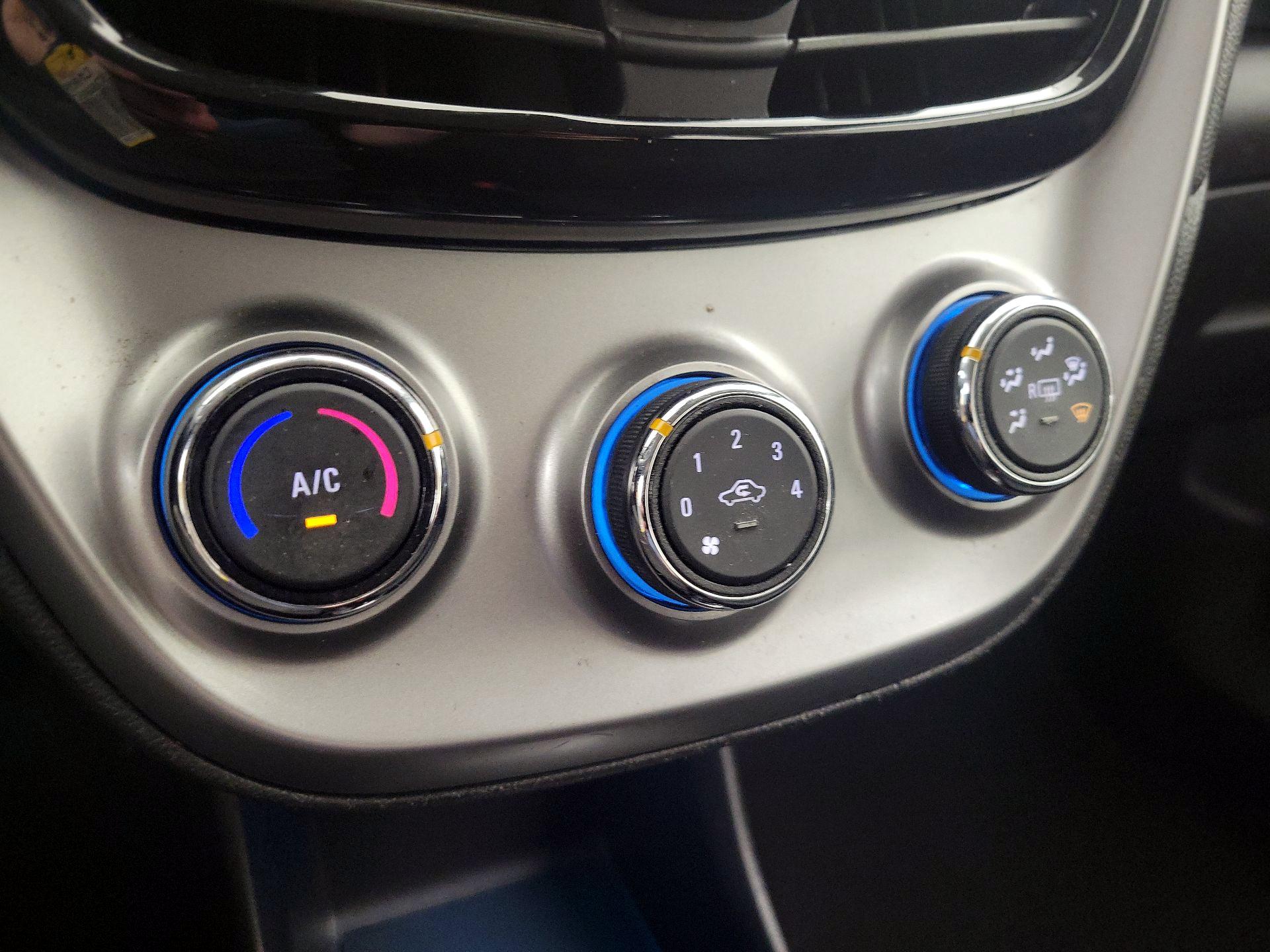 Thumbnail: 2017 Chevrolet Spark - 16