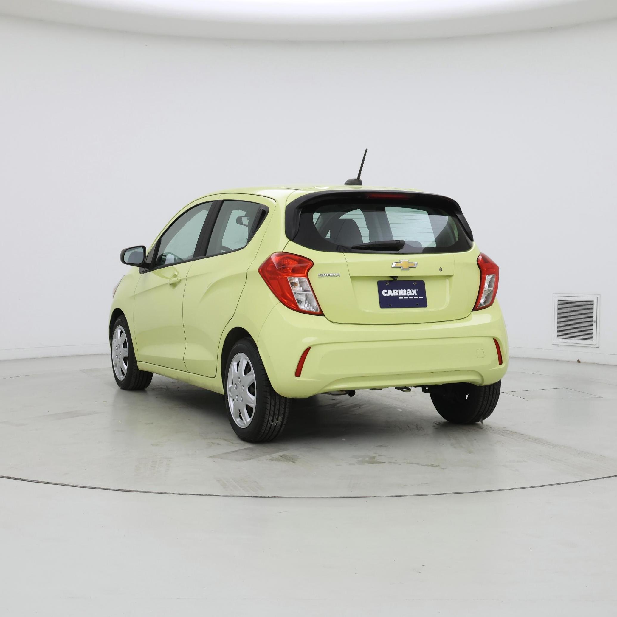 Thumbnail: 2017 Chevrolet Spark - 2