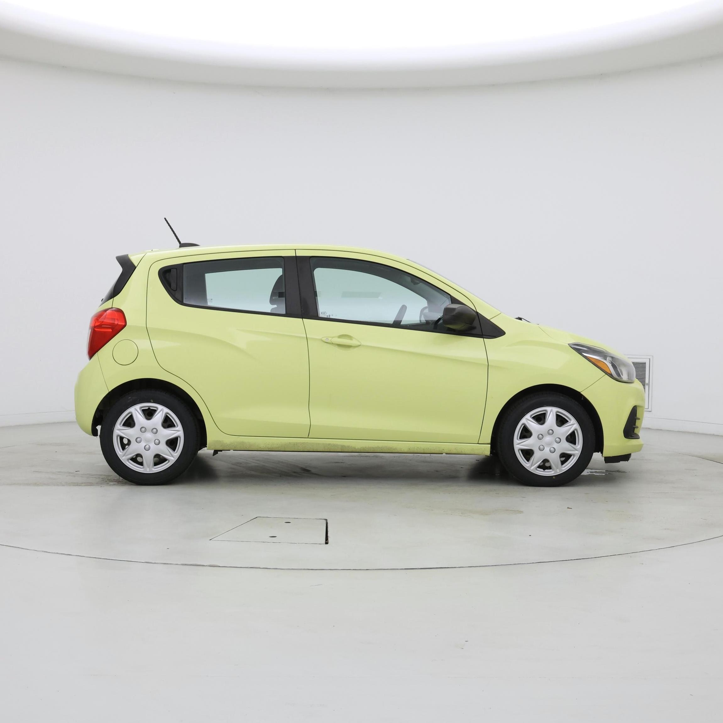 Thumbnail: 2017 Chevrolet Spark - 7