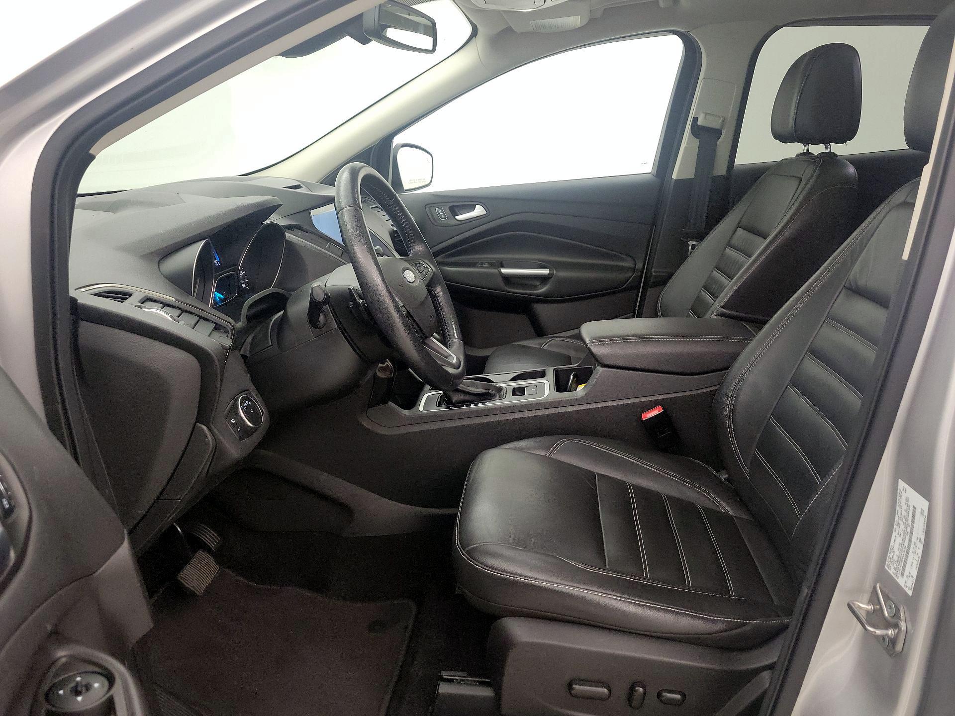 Thumbnail: 2017 Ford Escape - 11