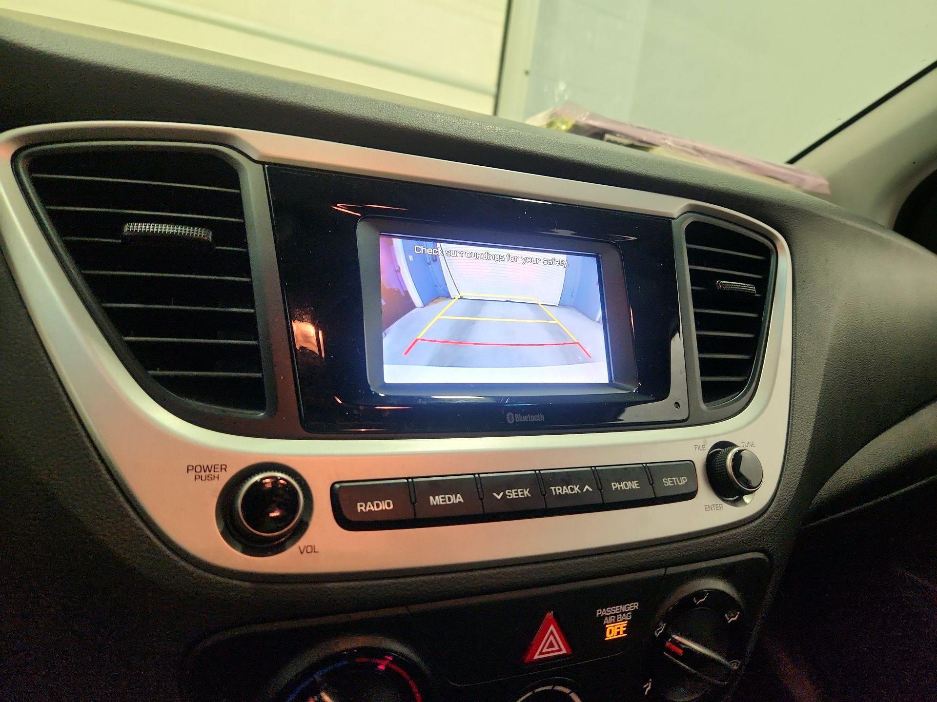 Thumbnail: 2022 Hyundai Accent - 14