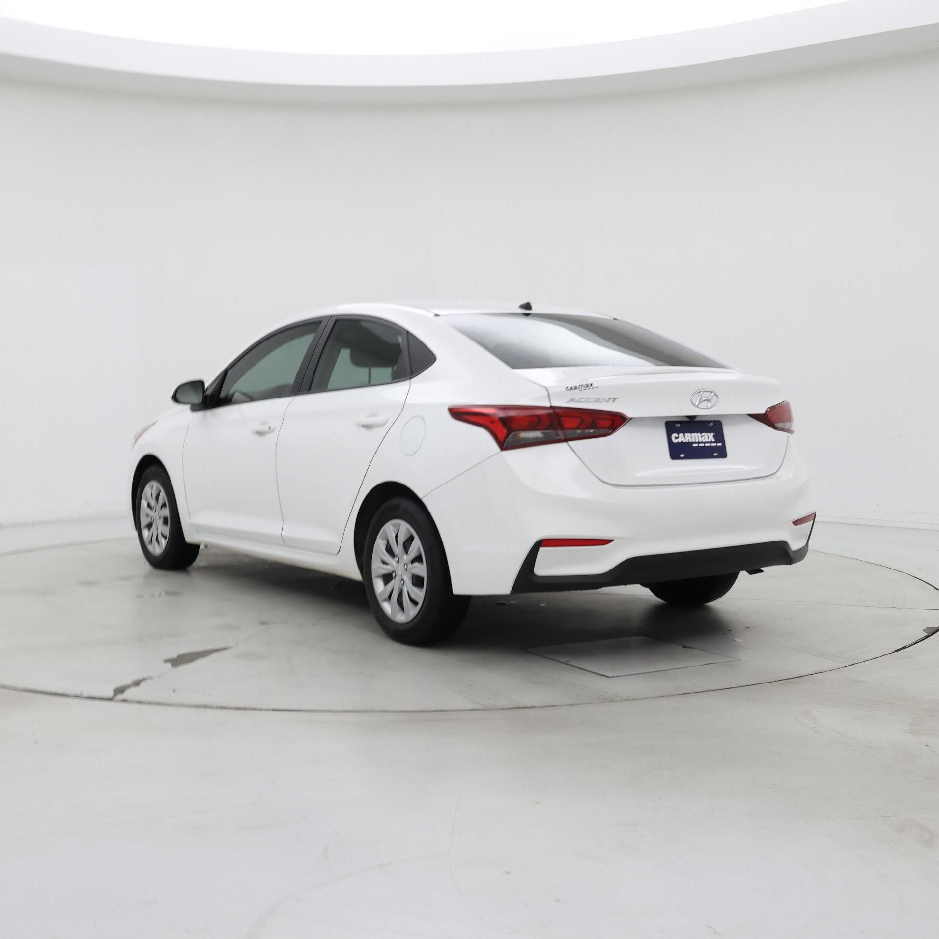 Thumbnail: 2022 Hyundai Accent - 2