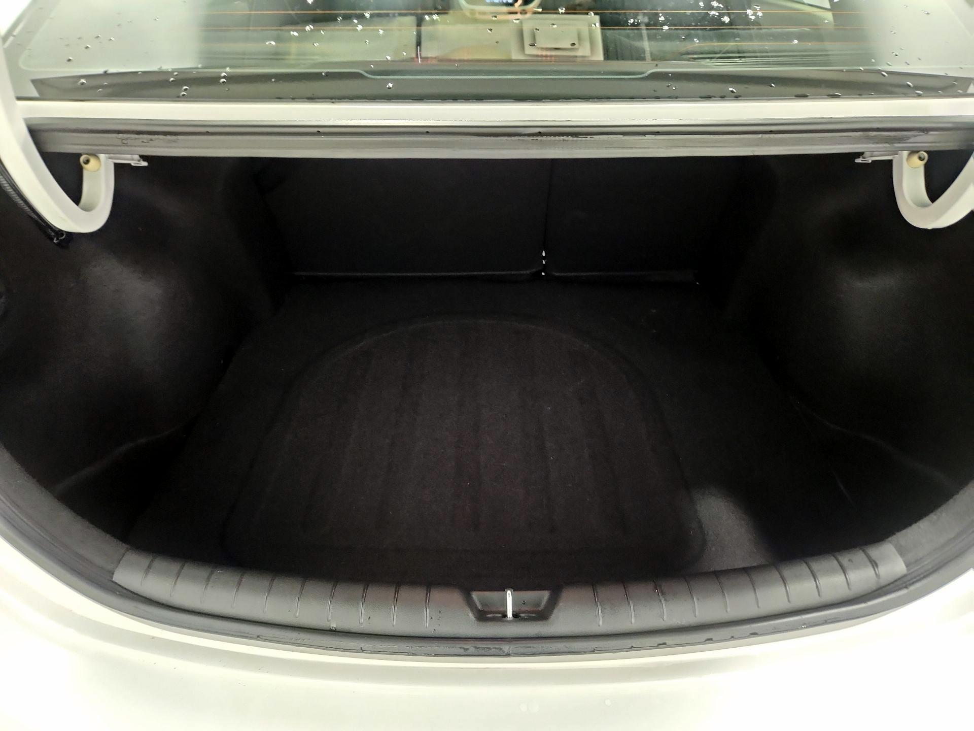 Thumbnail: 2022 Hyundai Accent - 20