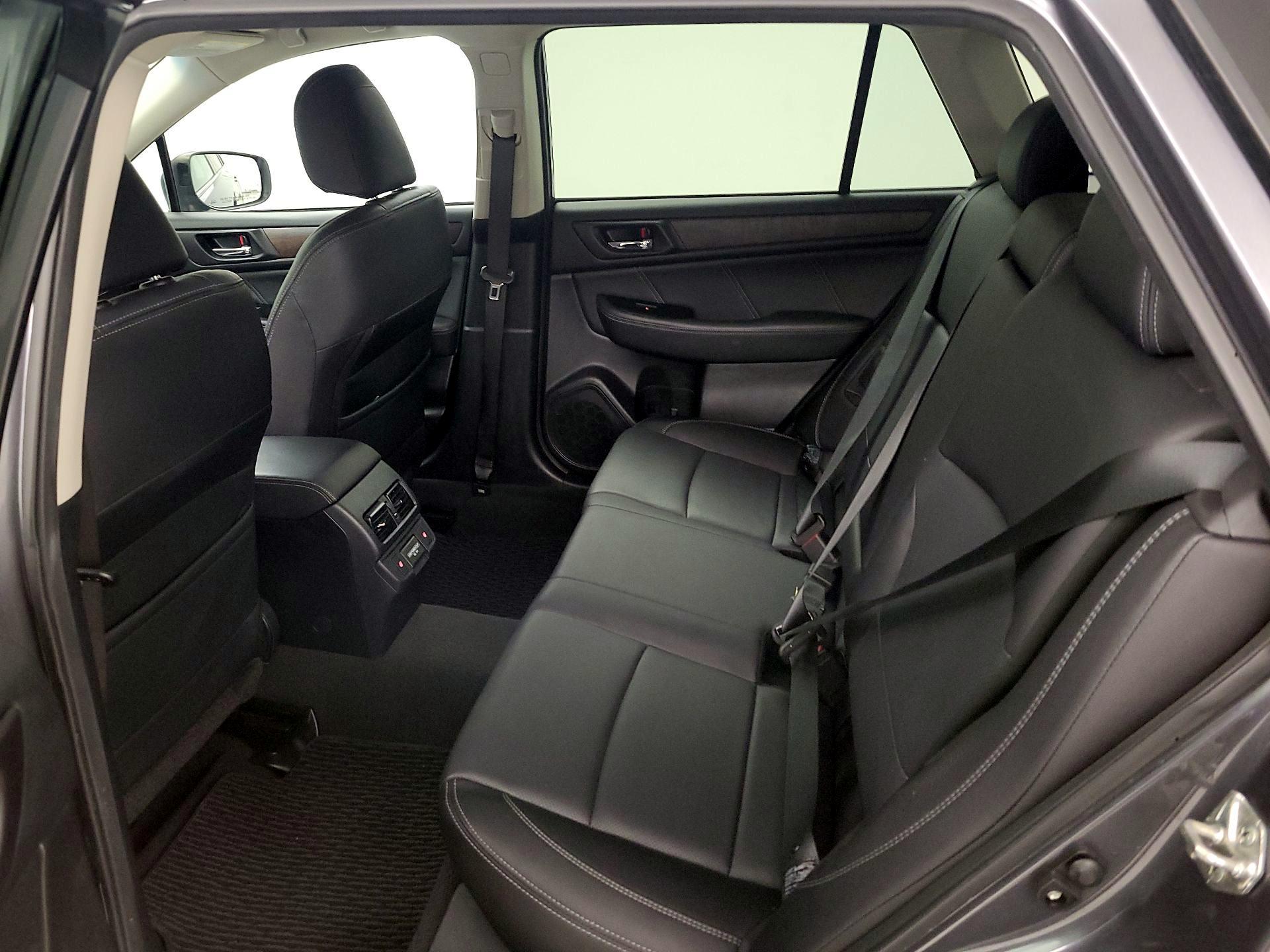 Thumbnail: 2018 Subaru Outback - 20