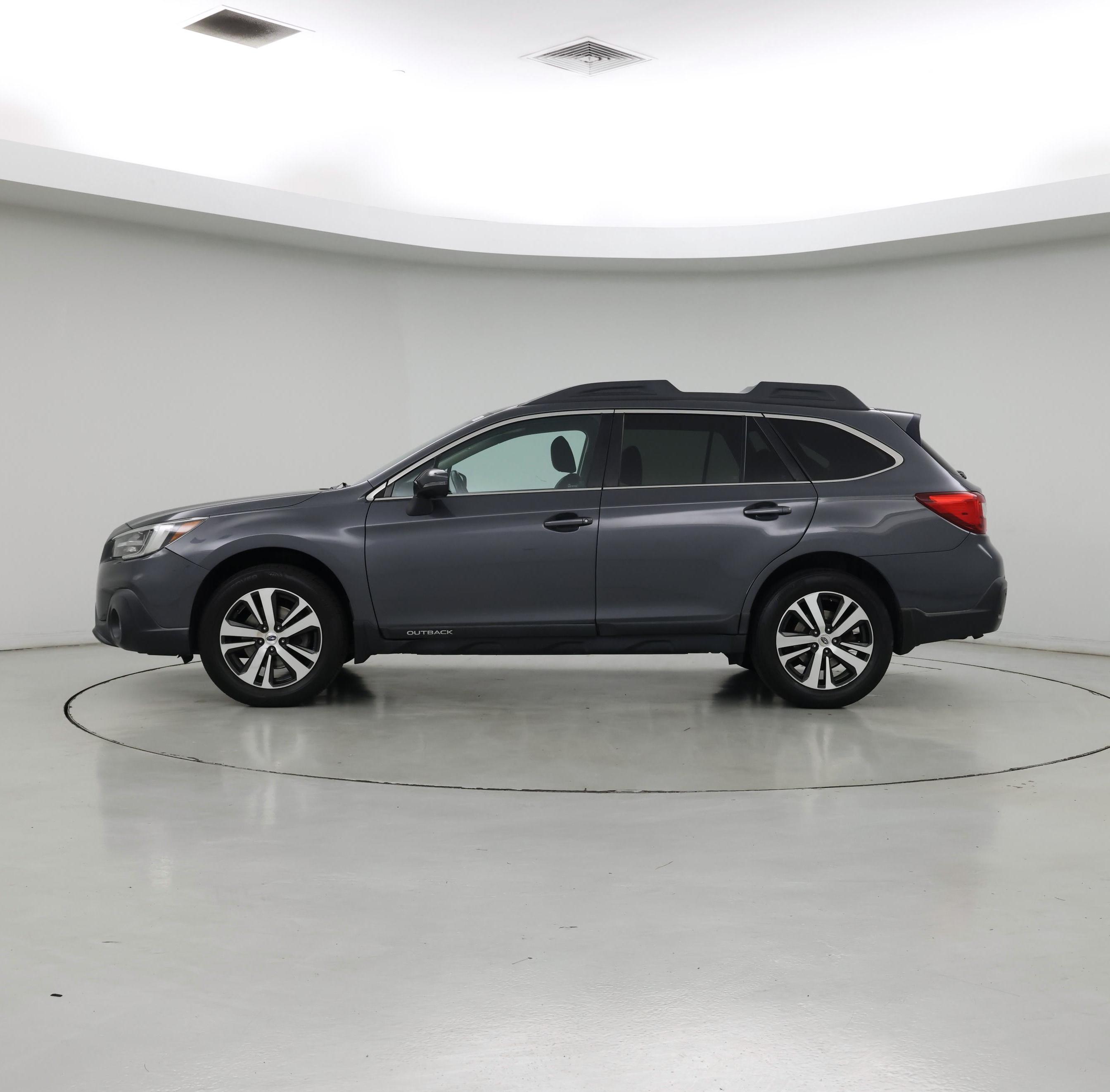 Thumbnail: 2018 Subaru Outback - 3