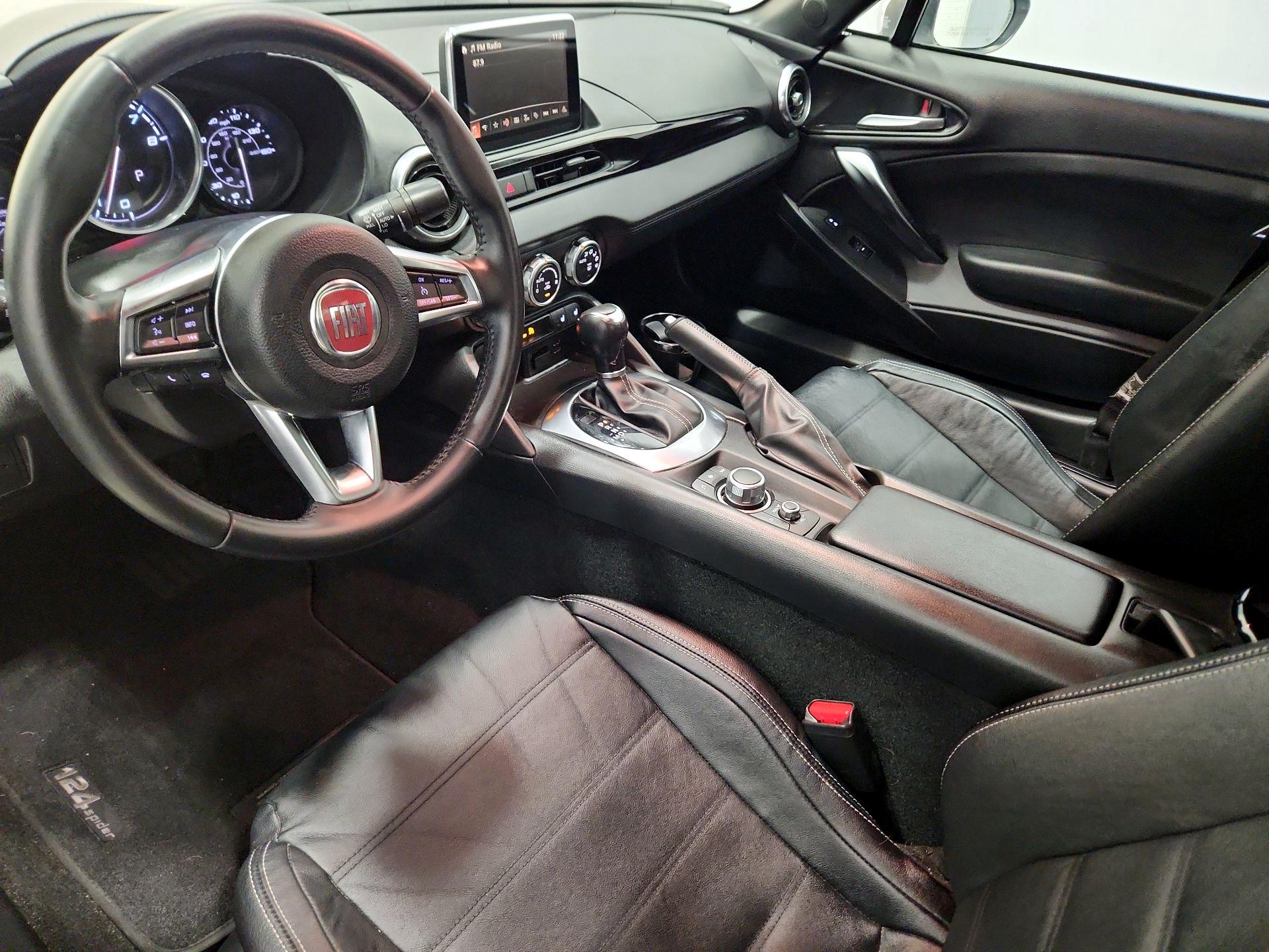 Thumbnail: 2020 Fiat 124 Spider - 11