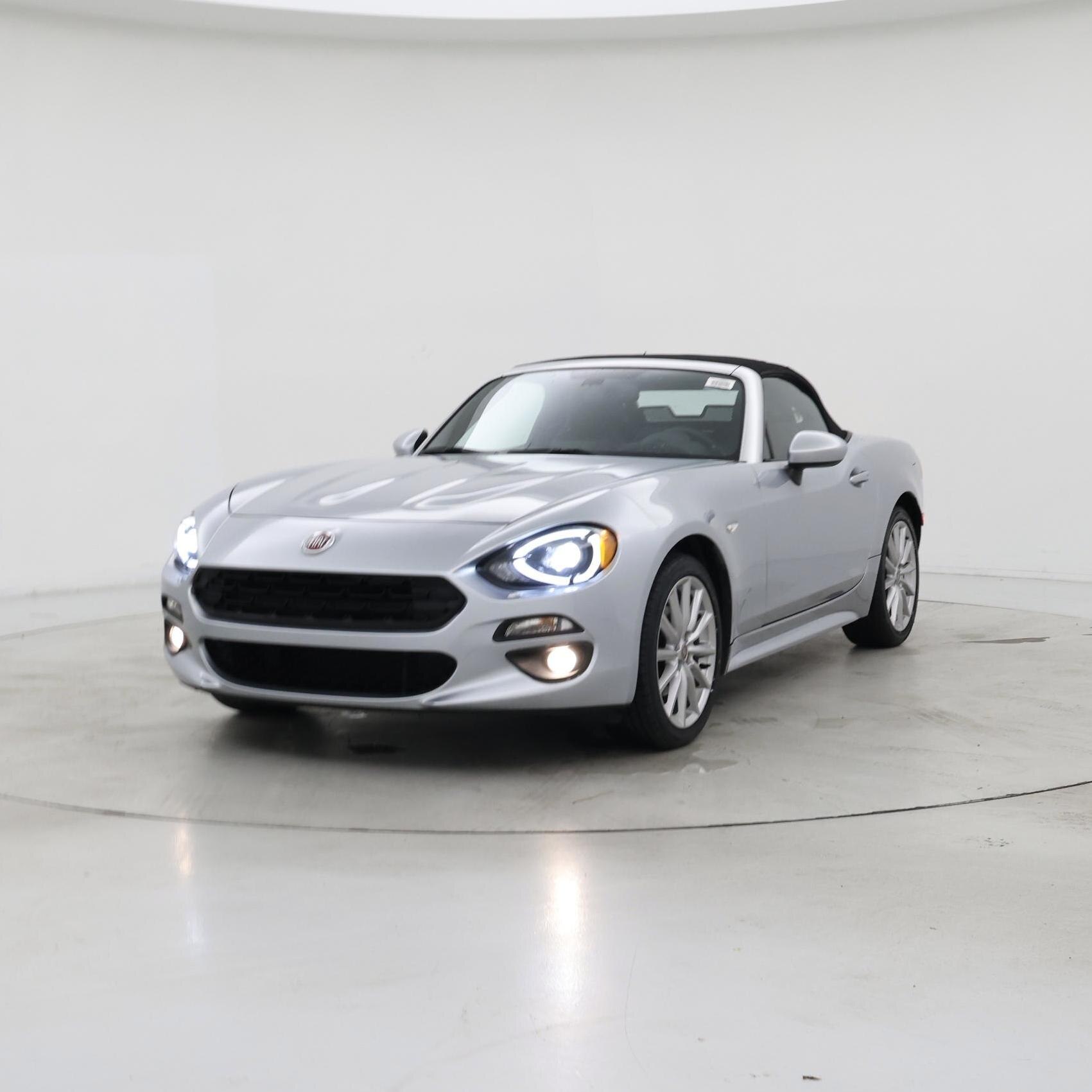Thumbnail: 2020 Fiat 124 Spider - 4