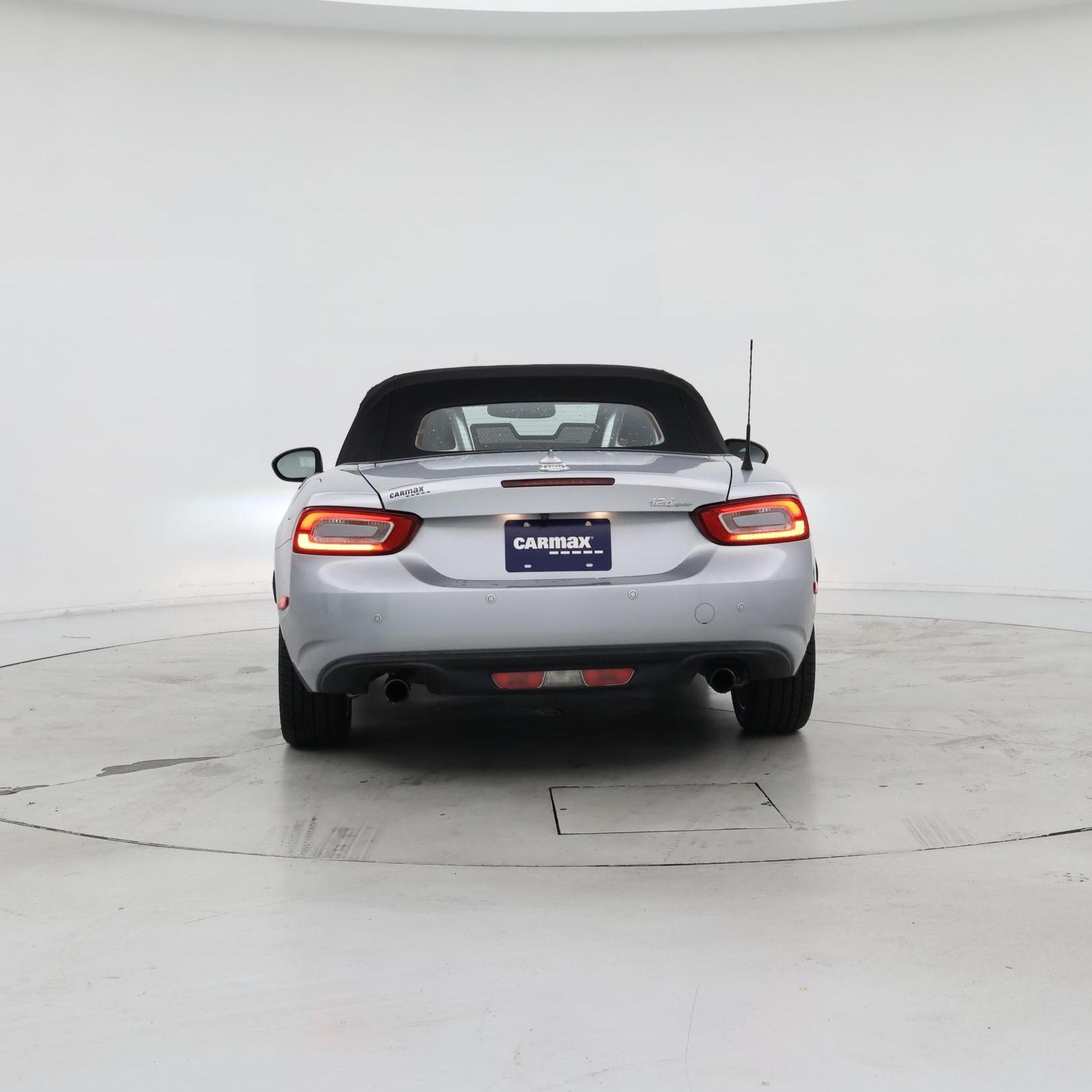 Thumbnail: 2020 Fiat 124 Spider - 6