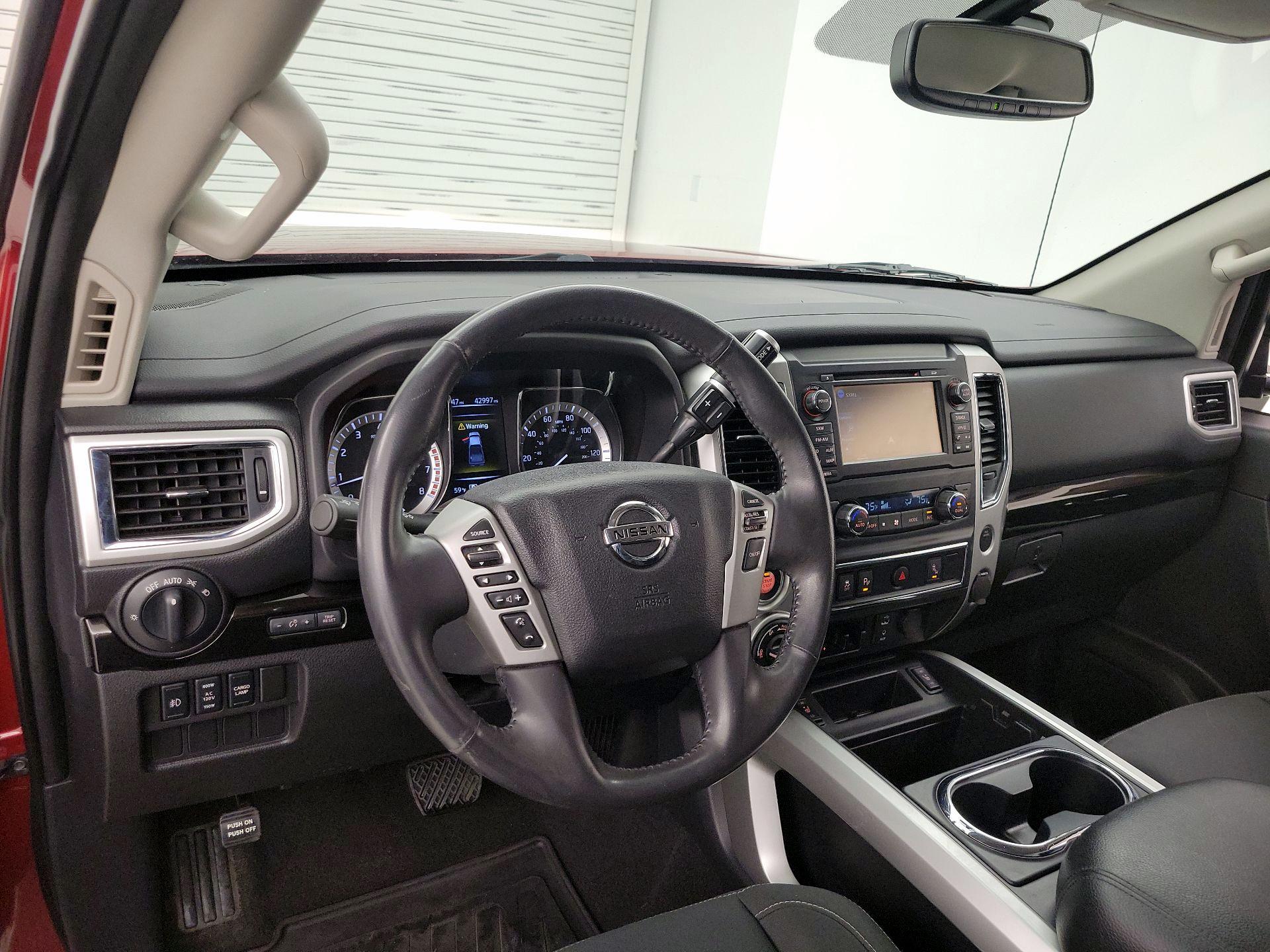 Thumbnail: 2018 Nissan Titan - 9