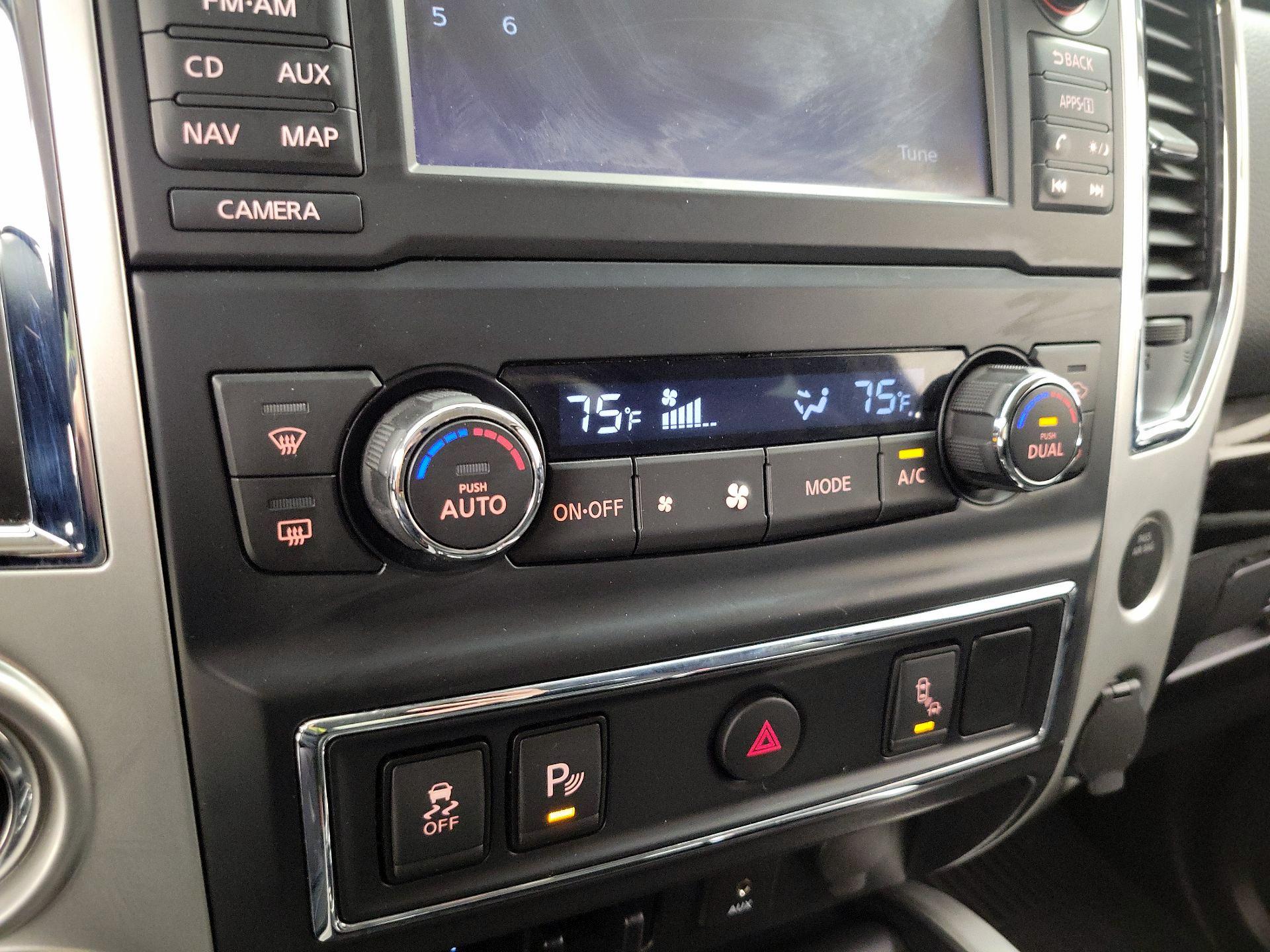 Thumbnail: 2018 Nissan Titan - 17