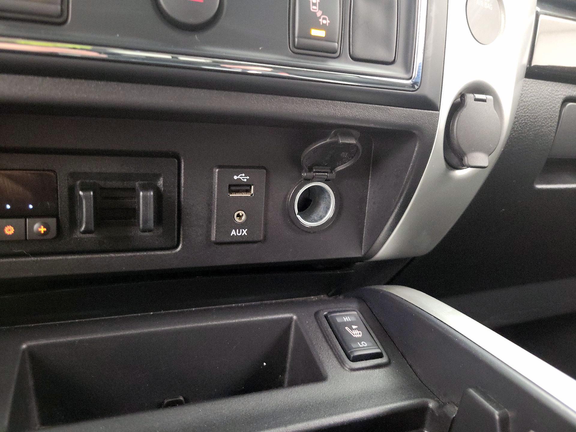 Thumbnail: 2018 Nissan Titan - 19