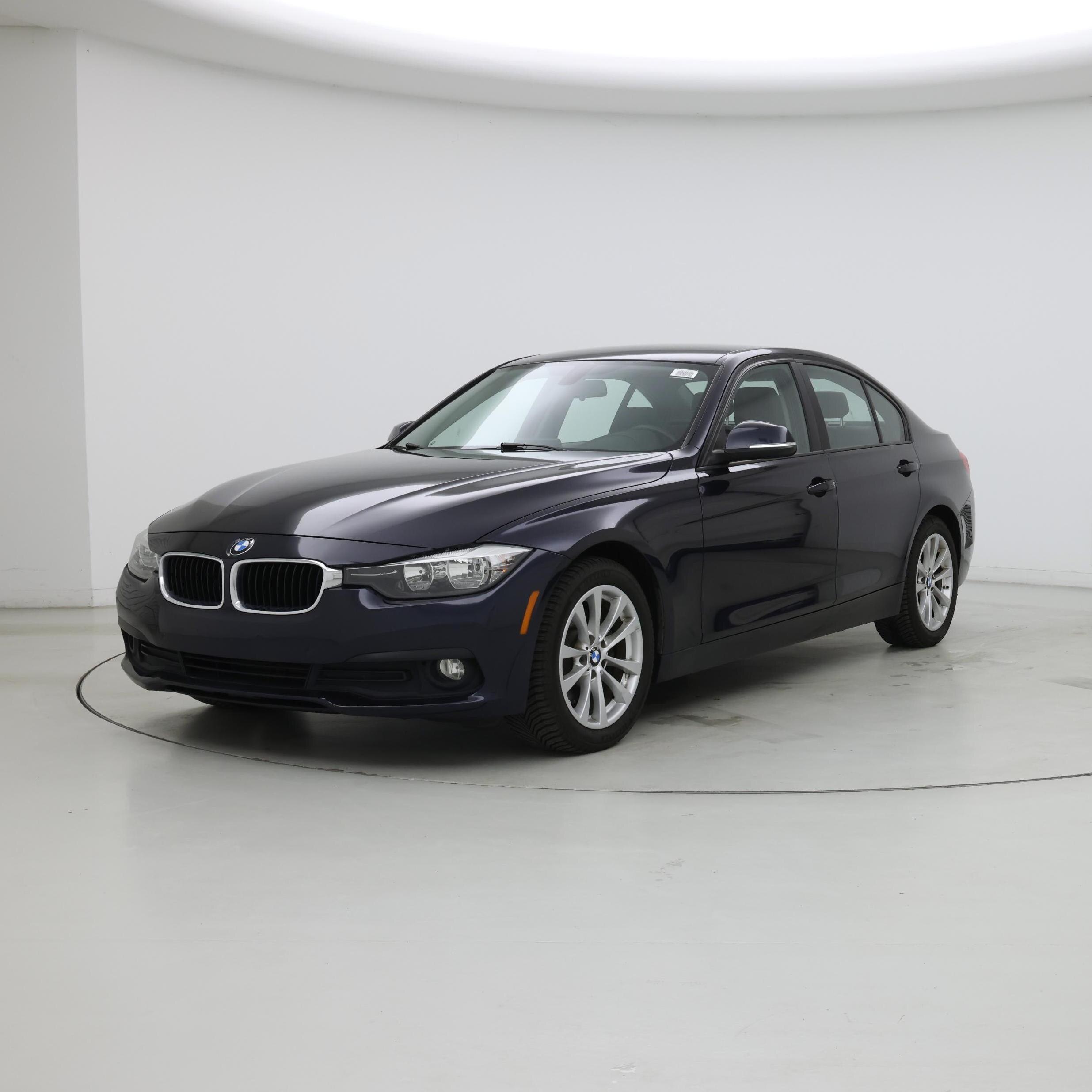 Thumbnail: 2016 BMW 3 Series - 4