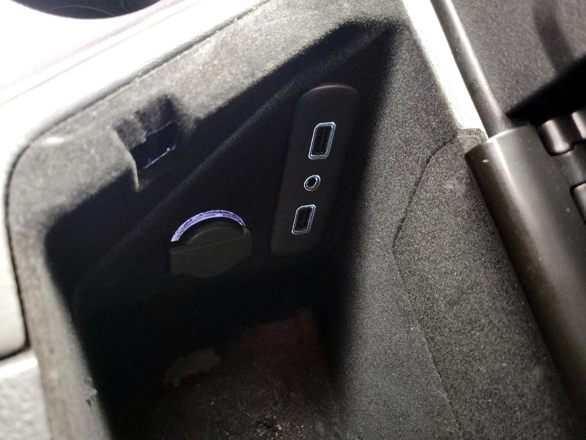 Thumbnail: 2018 Dodge Challenger - 18