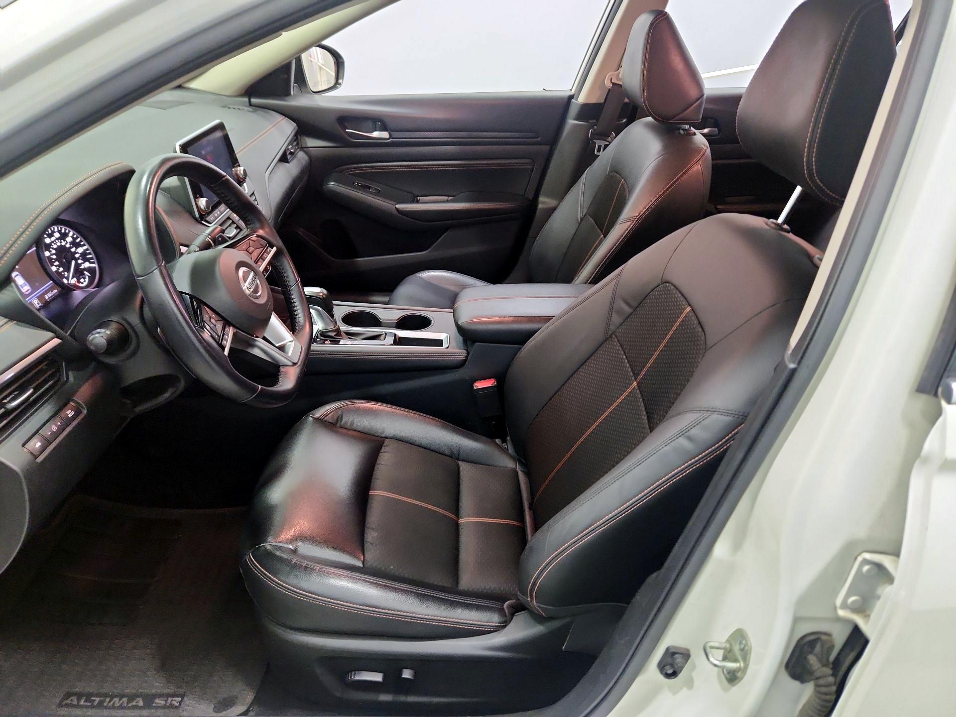 Thumbnail: 2020 Nissan Altima - 11