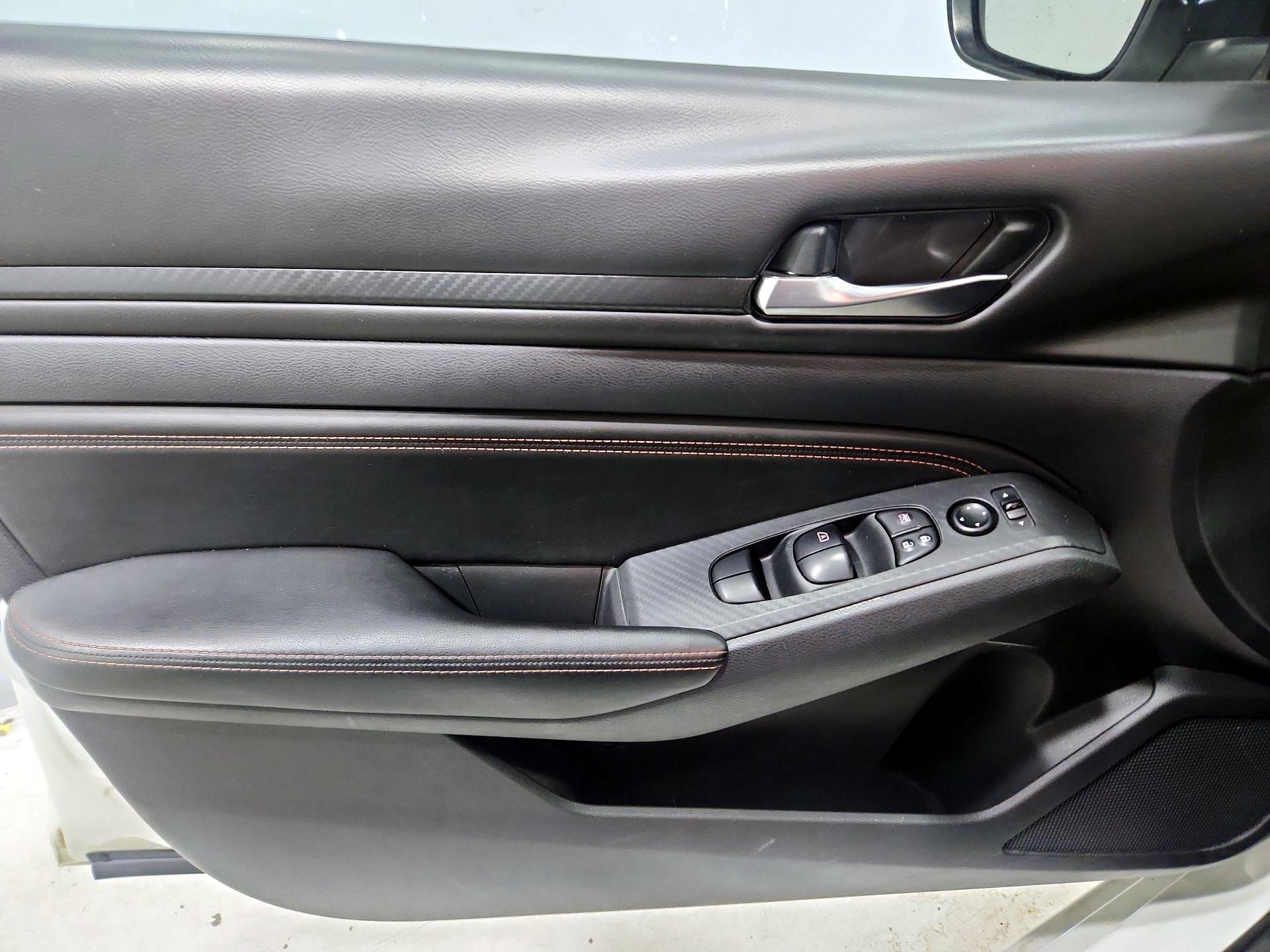 Thumbnail: 2020 Nissan Altima - 12