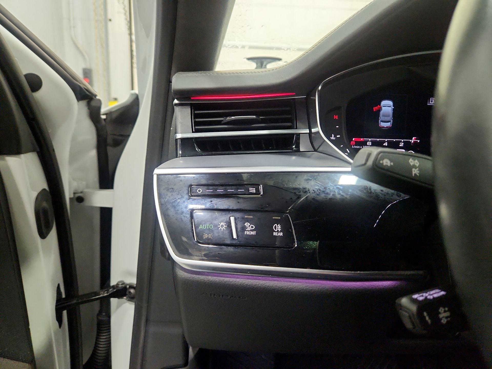 Thumbnail: 2020 Audi A8 - 13