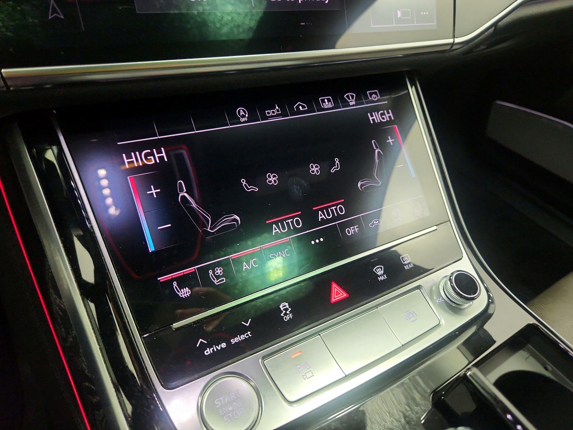 Thumbnail: 2020 Audi A8 - 17