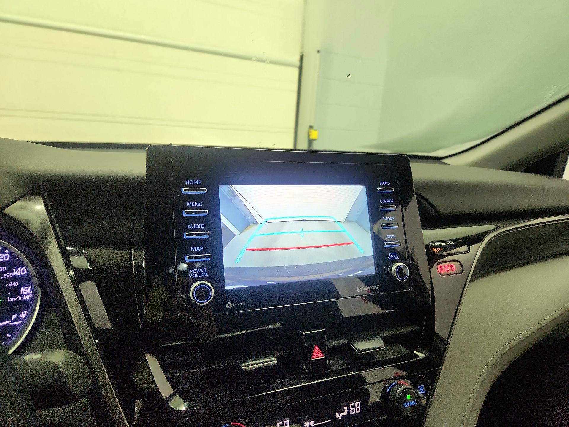 Thumbnail: 2022 Toyota Camry - 14