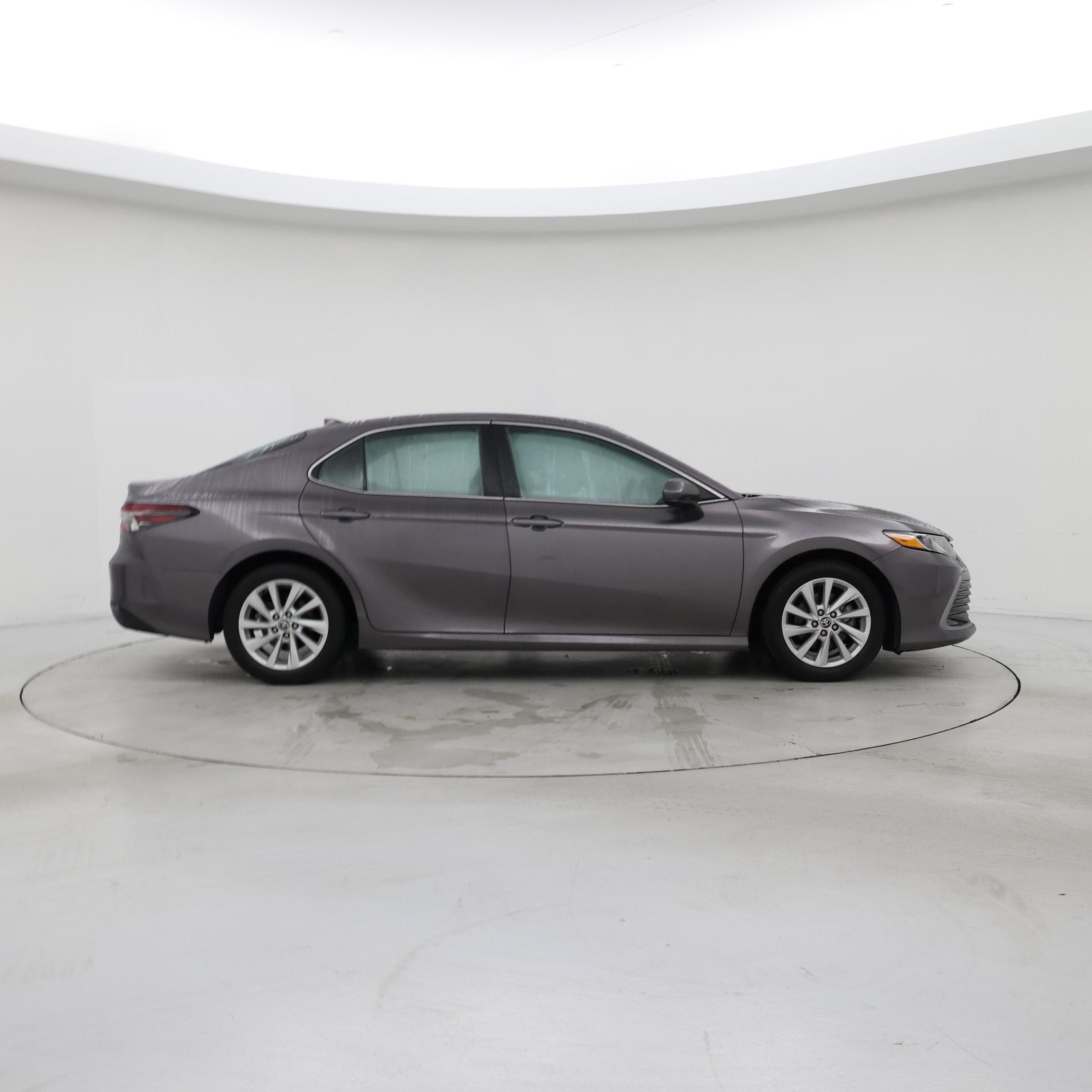 Thumbnail: 2022 Toyota Camry - 7