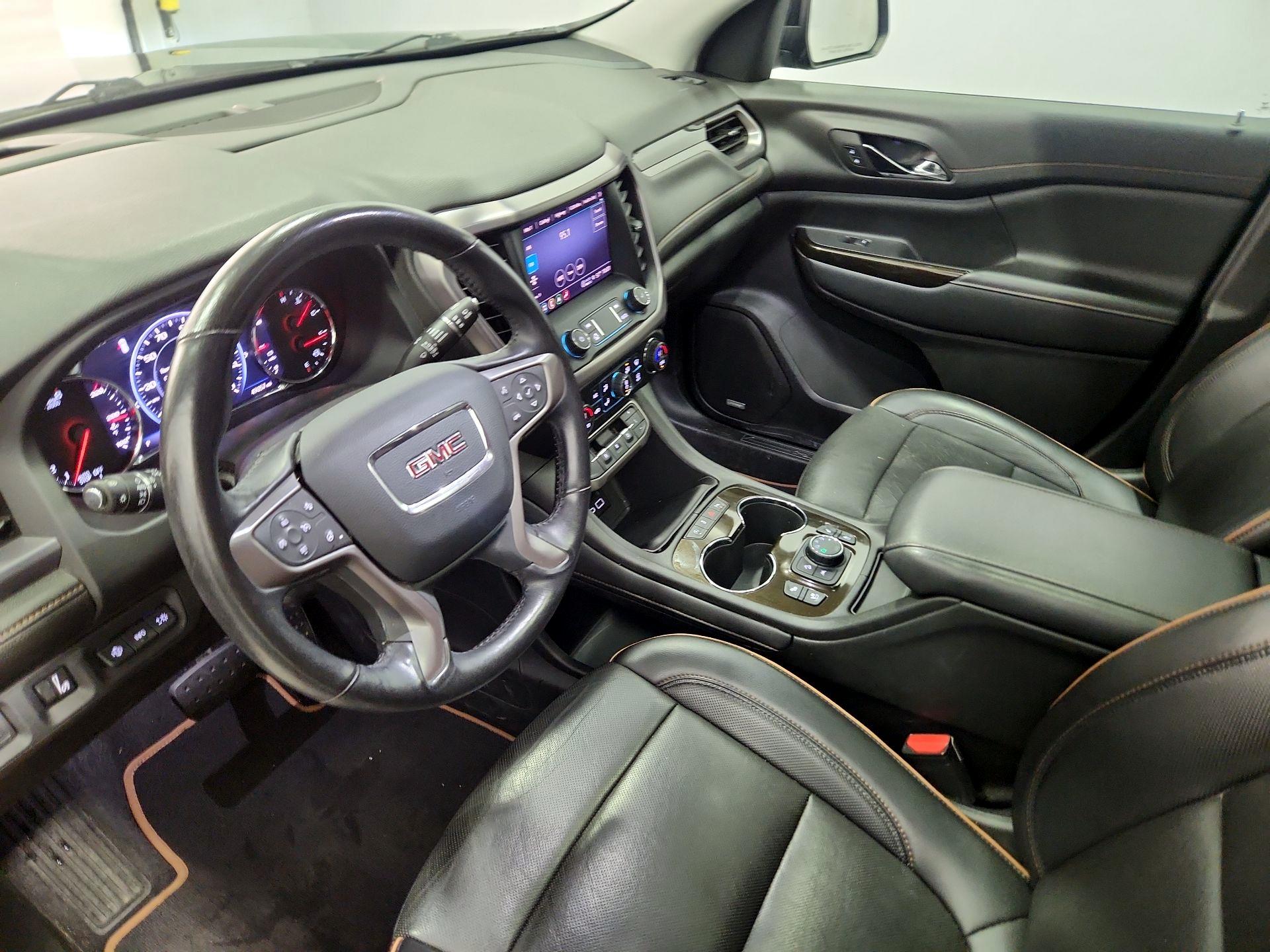 Thumbnail: 2022 GMC Acadia - 11