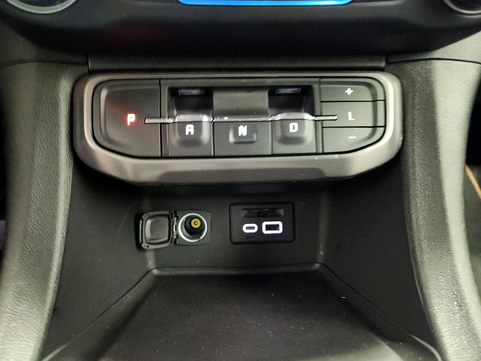 Thumbnail: 2022 GMC Acadia - 17