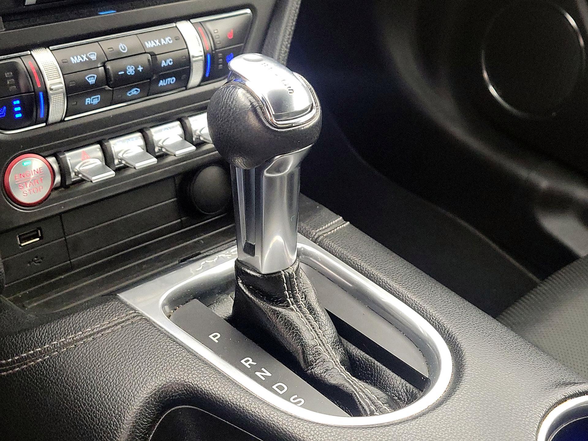 Thumbnail: 2019 Ford Mustang - 18