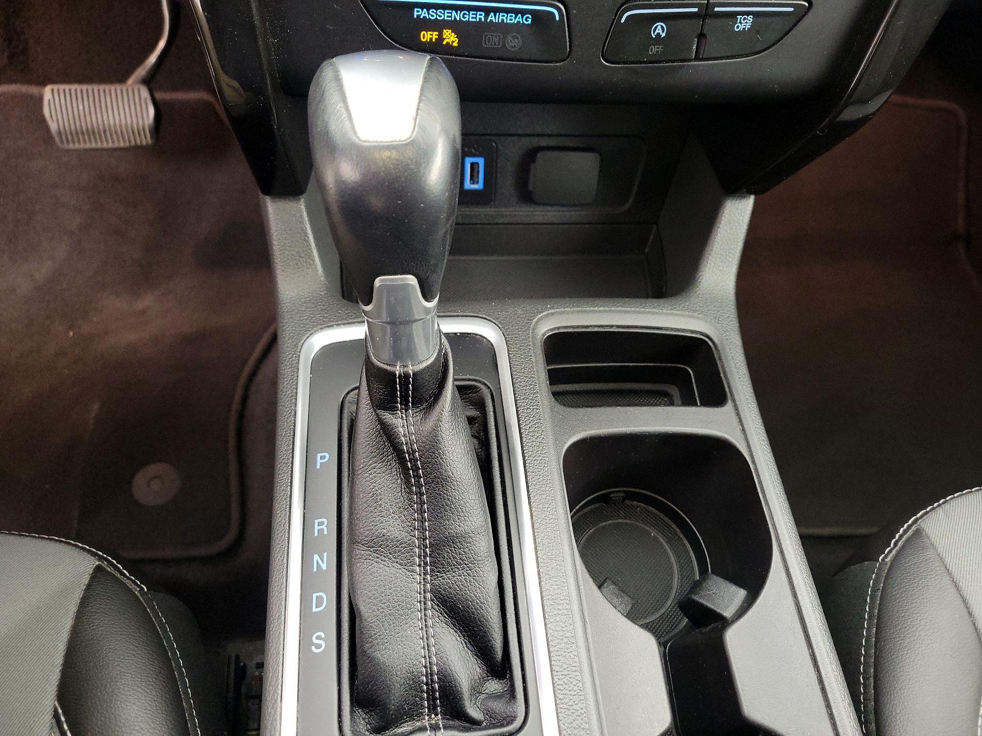 Thumbnail: 2017 Ford Escape - 17