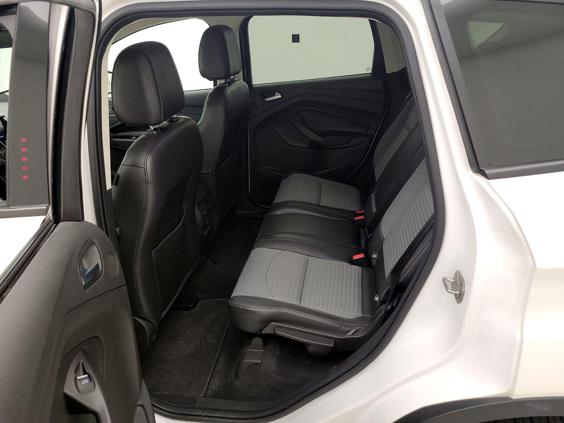 Thumbnail: 2017 Ford Escape - 19