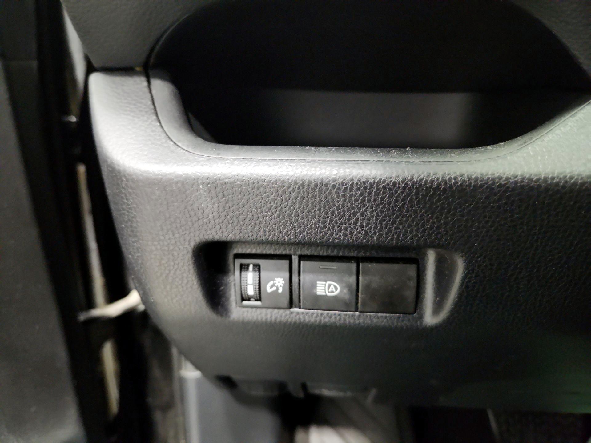 Thumbnail: 2021 Toyota RAV4 - 13