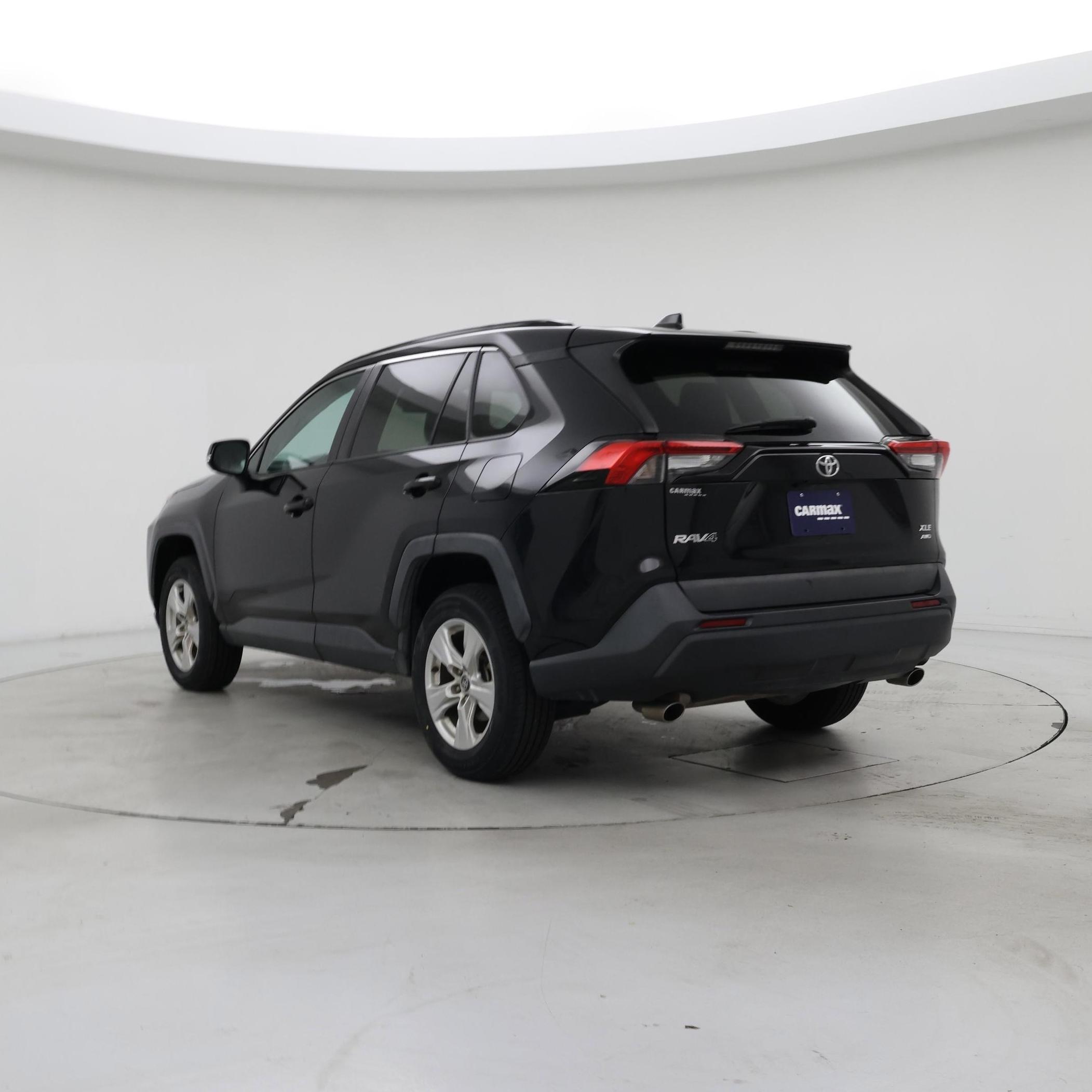 Thumbnail: 2021 Toyota RAV4 - 2