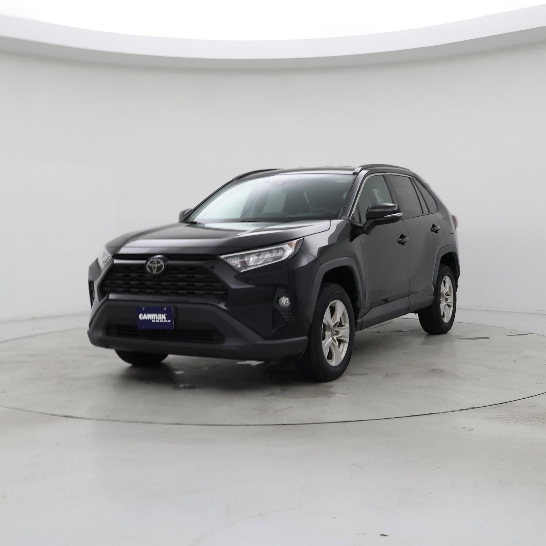 Thumbnail: 2021 Toyota RAV4 - 4