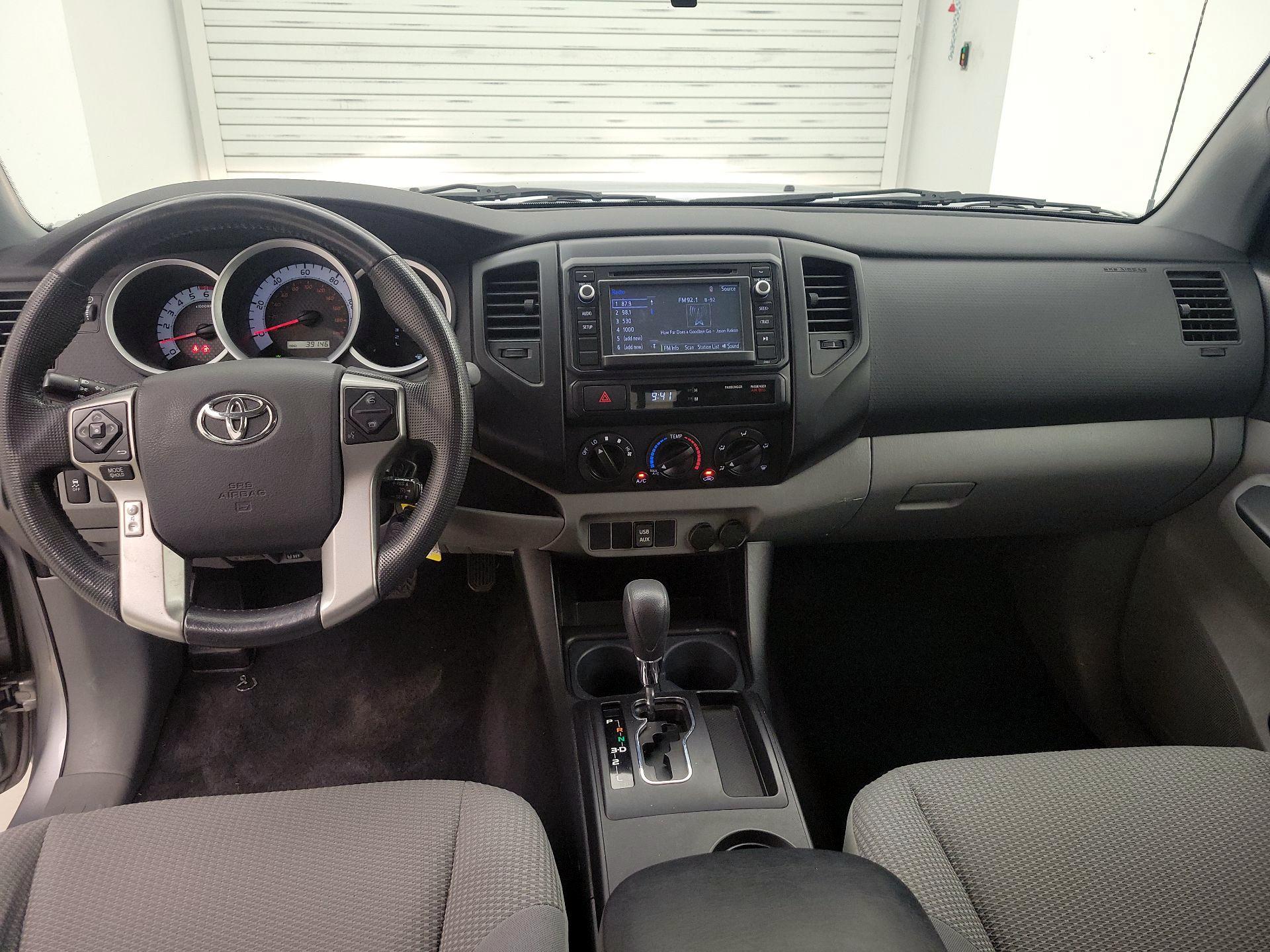 Thumbnail: 2014 Toyota Tacoma - 9