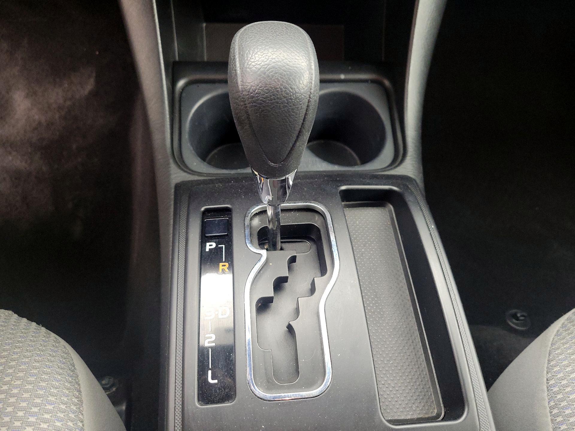 Thumbnail: 2014 Toyota Tacoma - 16