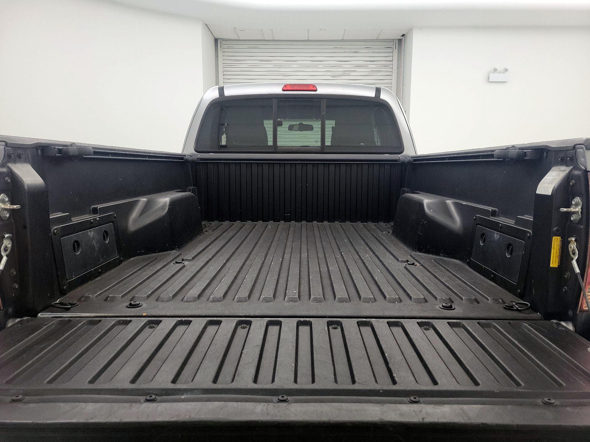 Thumbnail: 2014 Toyota Tacoma - 19