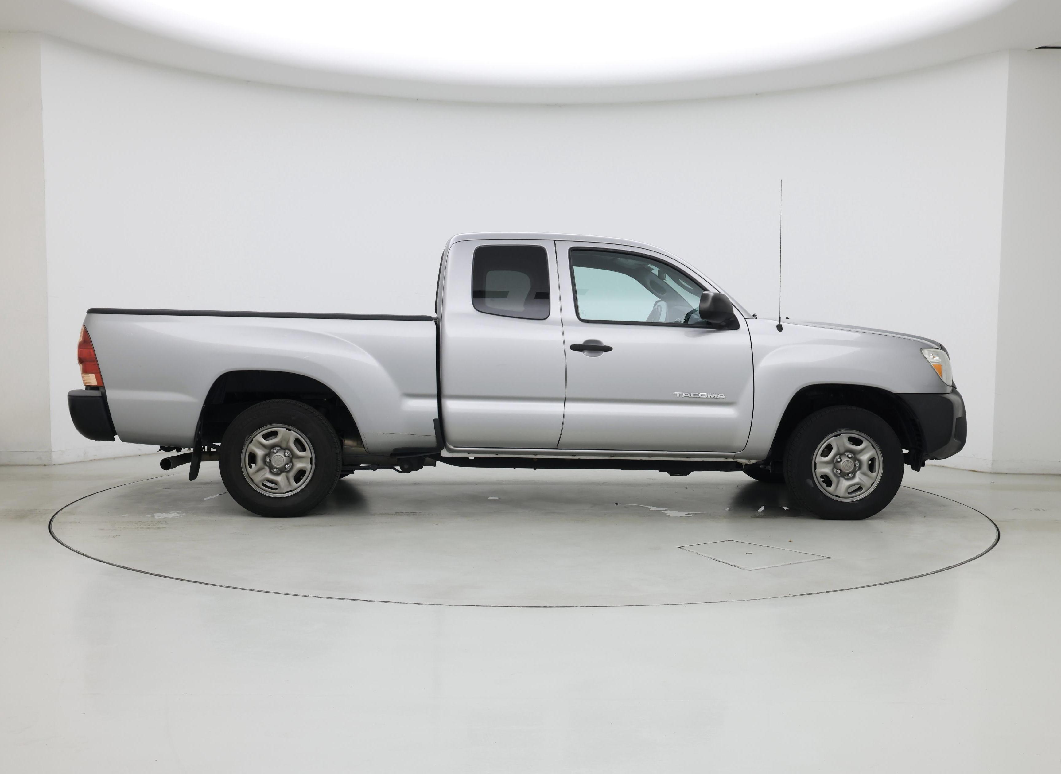 Thumbnail: 2014 Toyota Tacoma - 7