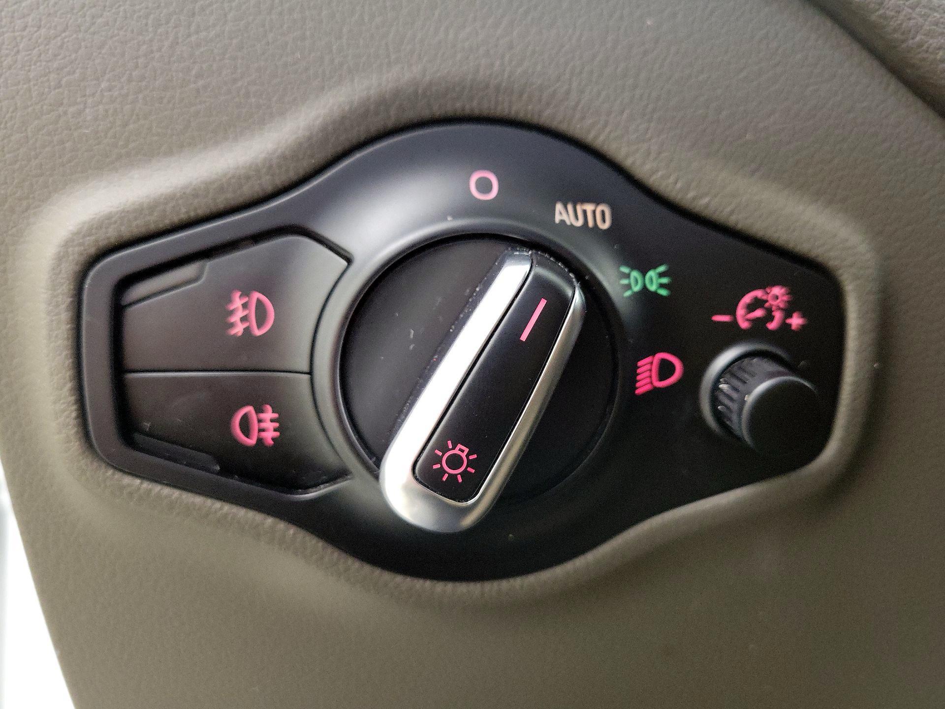 Thumbnail: 2016 Audi Q5 - 13