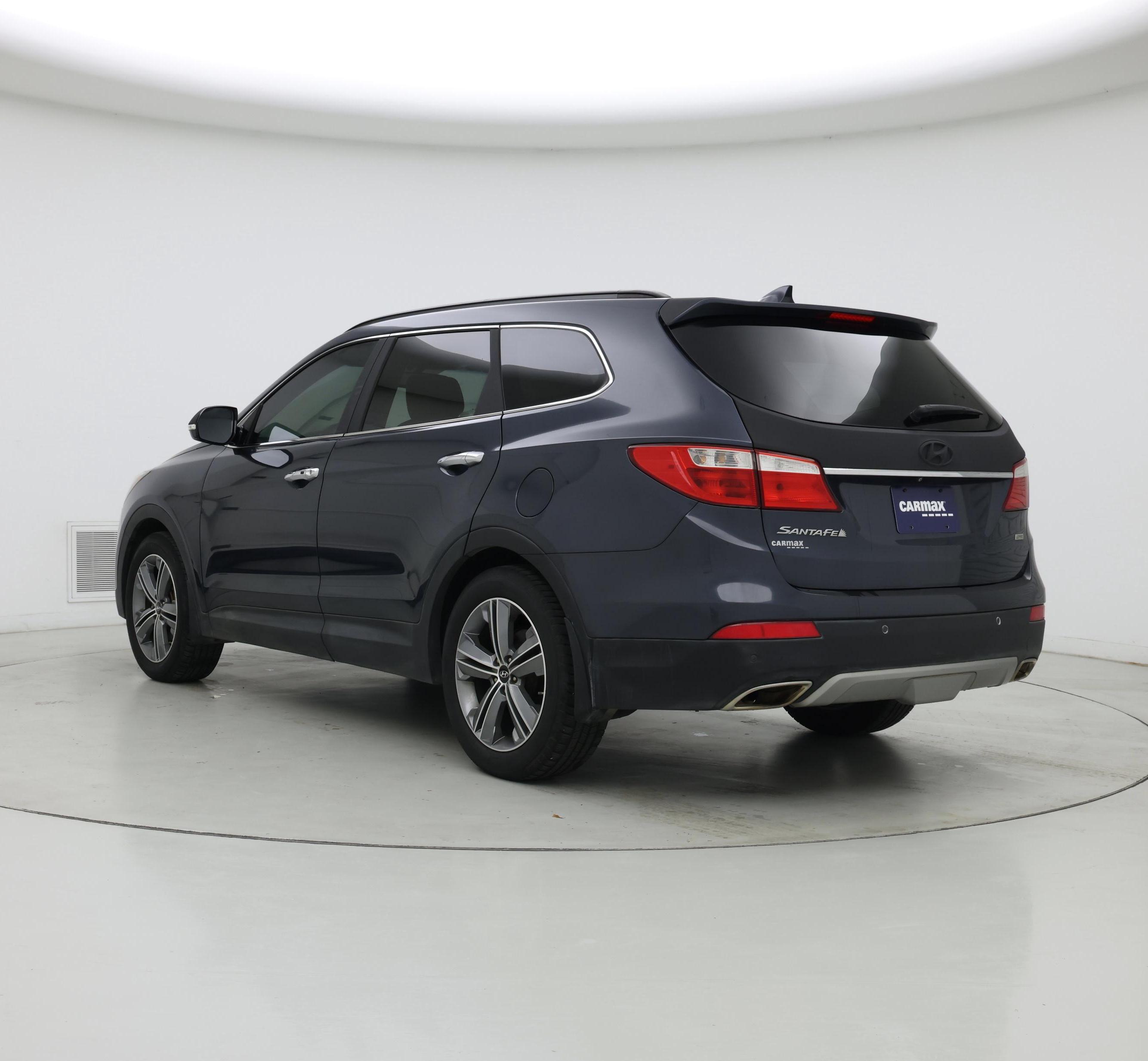 Thumbnail: 2016 Hyundai Santa Fe - 2