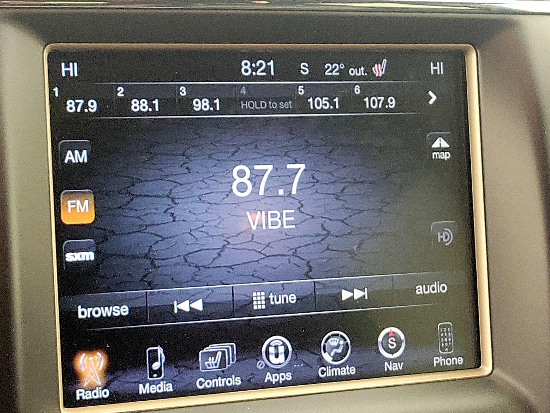 Thumbnail: 2014 Jeep Grand Cherokee - 16