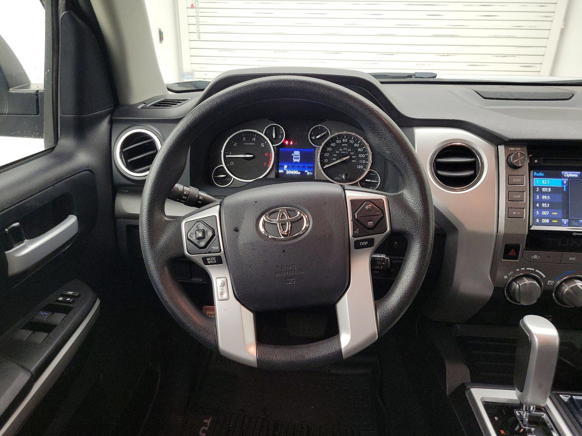 Thumbnail: 2017 Toyota Tundra - 10