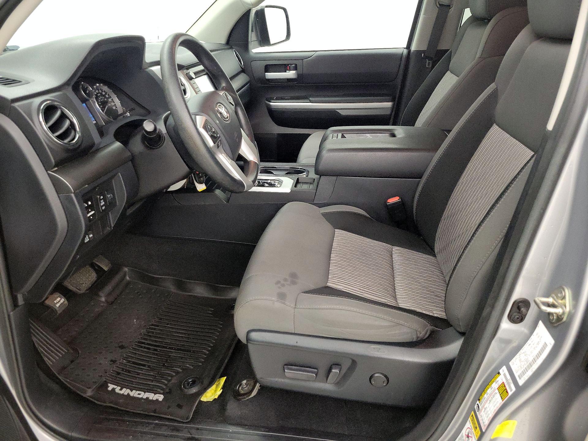 Thumbnail: 2017 Toyota Tundra - 11